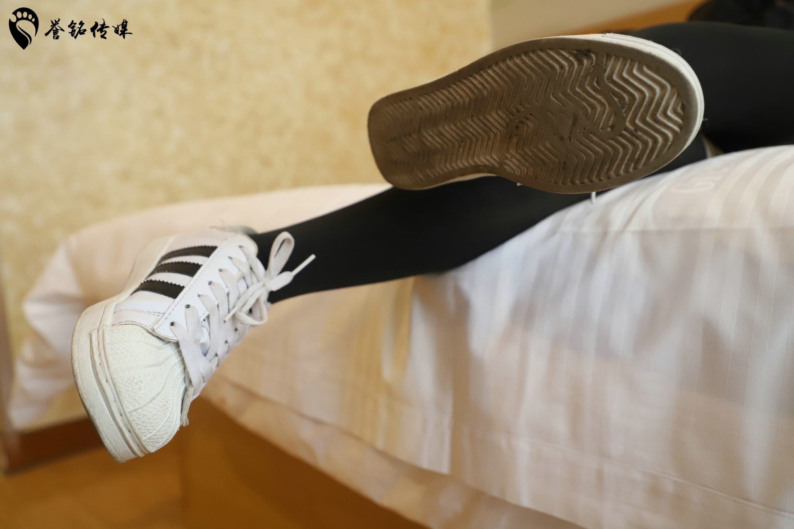 图片[16]-[誉铭传媒]袜足摄影 2019年《双十一专享》[151P] – 速更版-美库