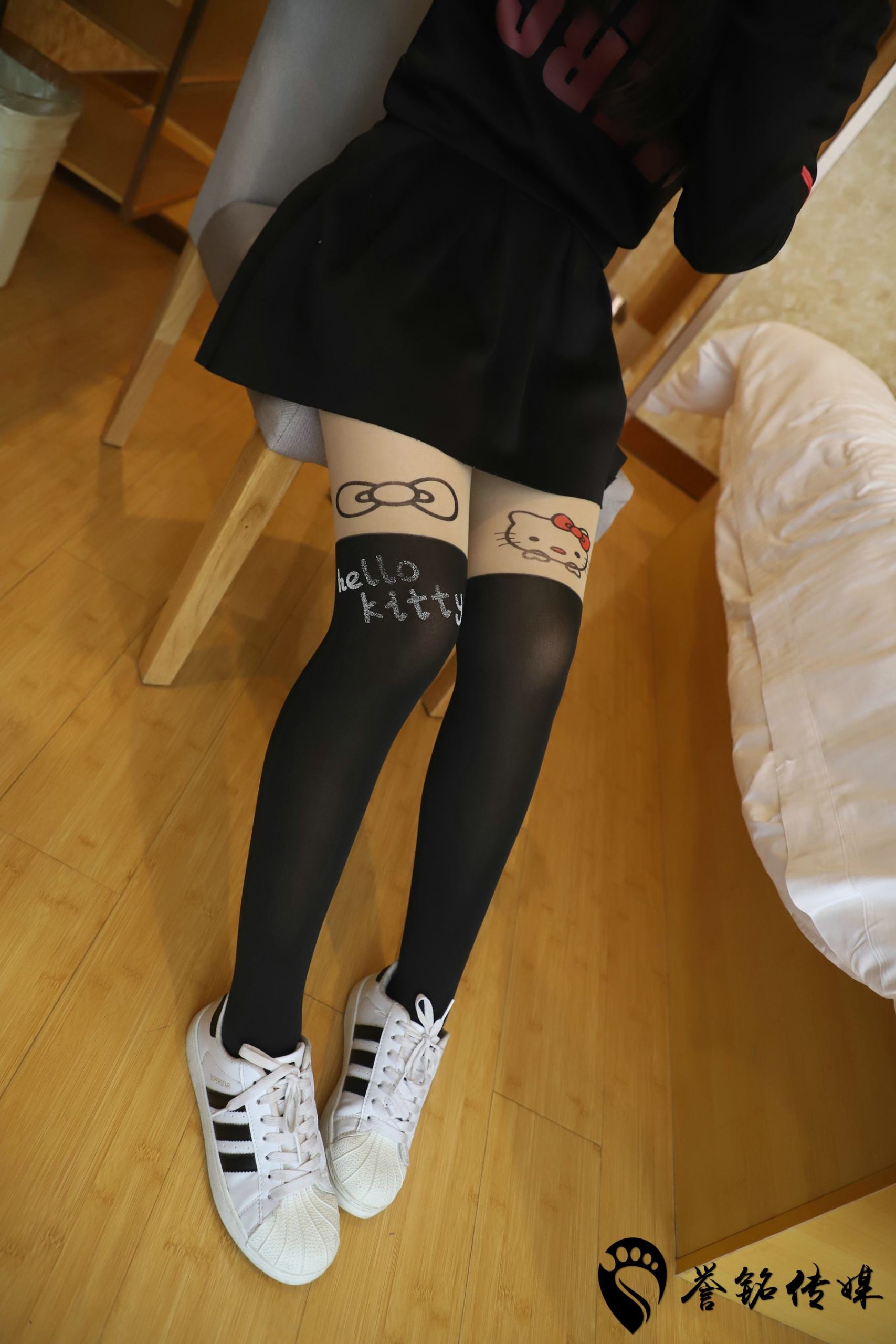 图片[19]-[誉铭传媒]袜足摄影 2019年《双十一专享》[151P] – 速更版-美库