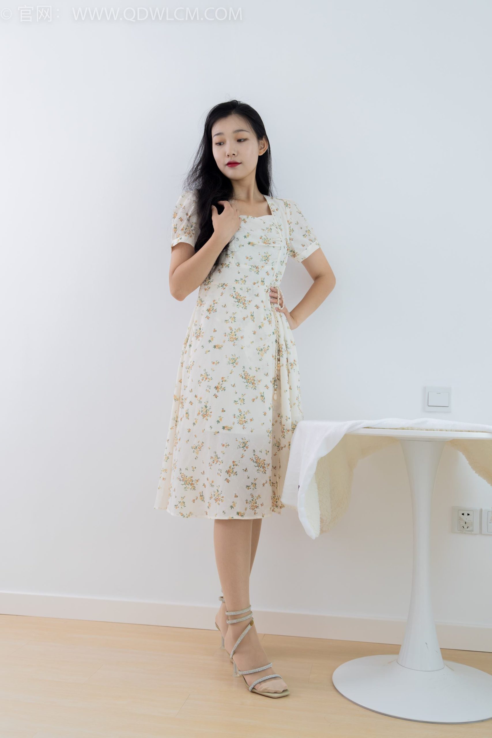 图片[146]-物恋传媒 NO.1719 桐桐-落叶纷飞[150P] – 速更版-美库