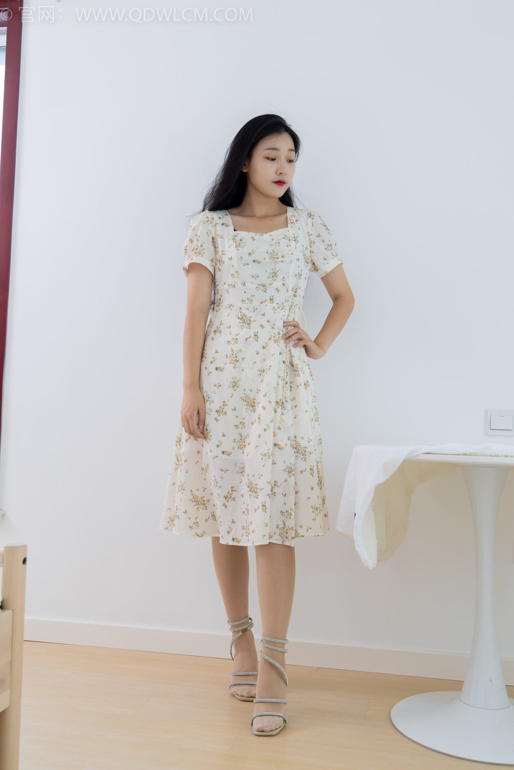 图片[148]-物恋传媒 NO.1719 桐桐-落叶纷飞[150P] – 速更版-美库