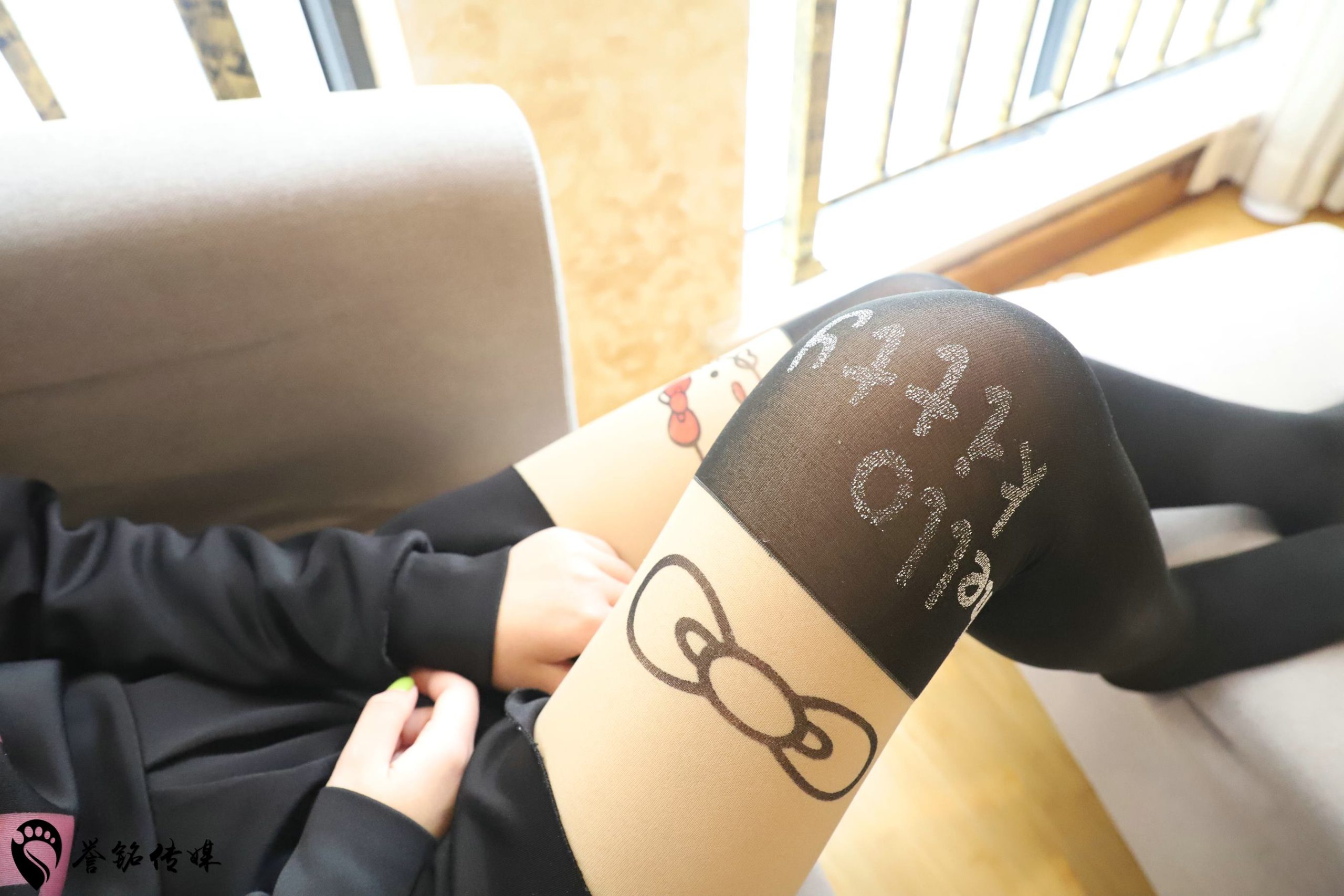 图片[37]-[誉铭传媒]袜足摄影 2019年《双十一专享》[151P] – 速更版-美库