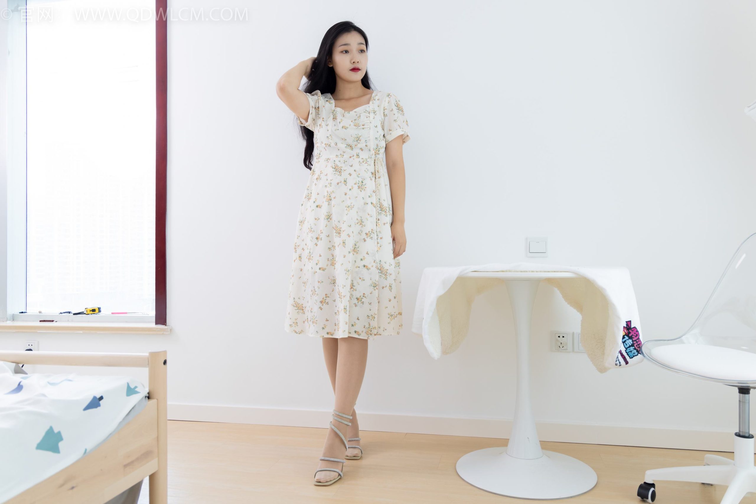 图片[151]-物恋传媒 NO.1719 桐桐-落叶纷飞[150P] – 速更版-美库