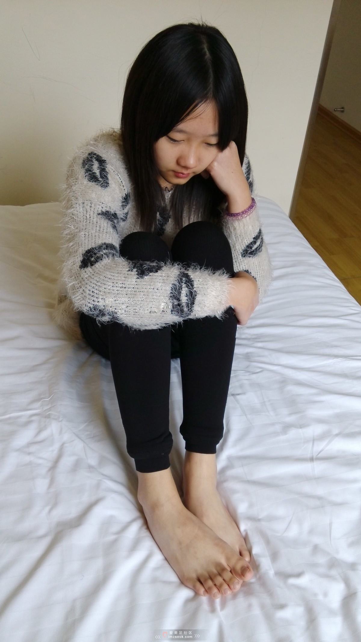 图片[11]-students学生美腿每足 022 琪琪 [47P] – 速更版-美库