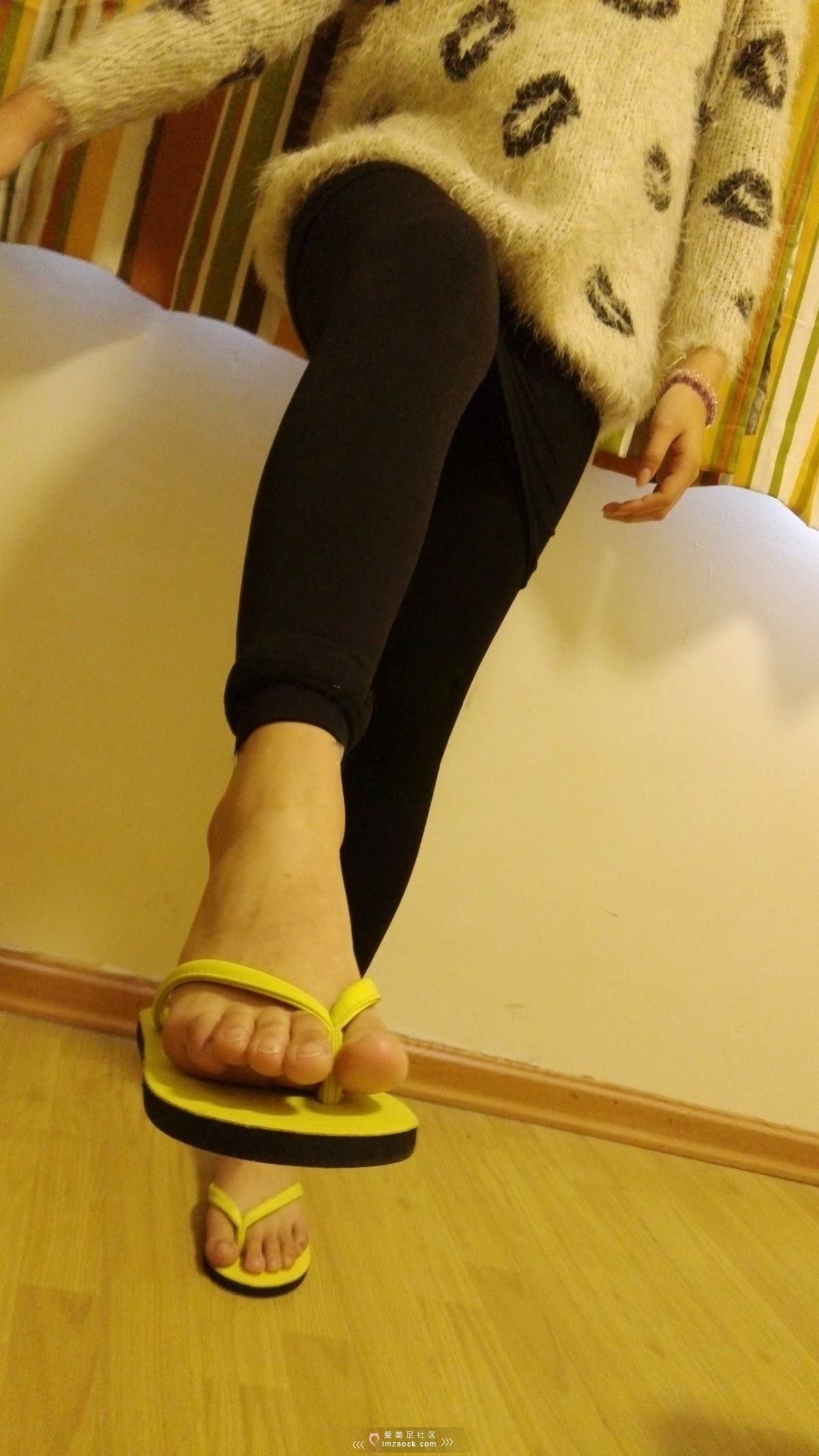 图片[13]-students学生美腿每足 022 琪琪 [47P] – 速更版-美库