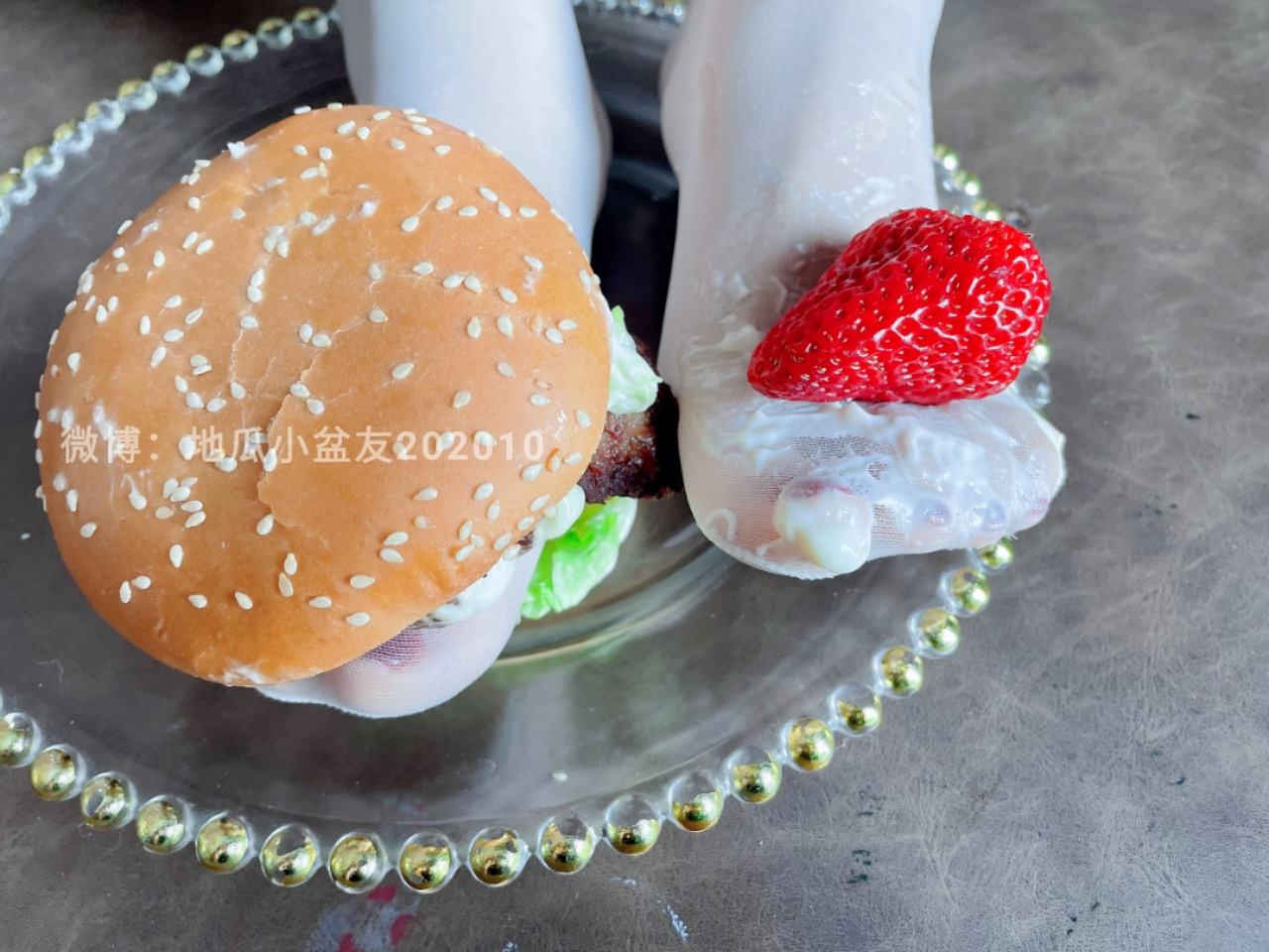 图片[13]-地瓜小盆友 – 双足汉堡包[83P] – 速更版-美库