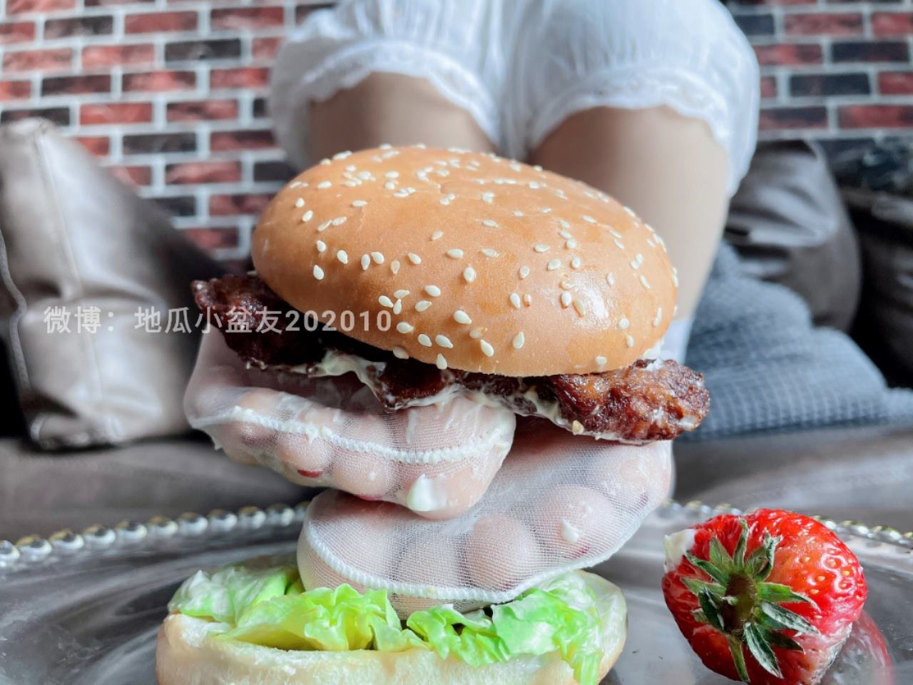 图片[60]-地瓜小盆友 – 双足汉堡包[83P] – 速更版-美库