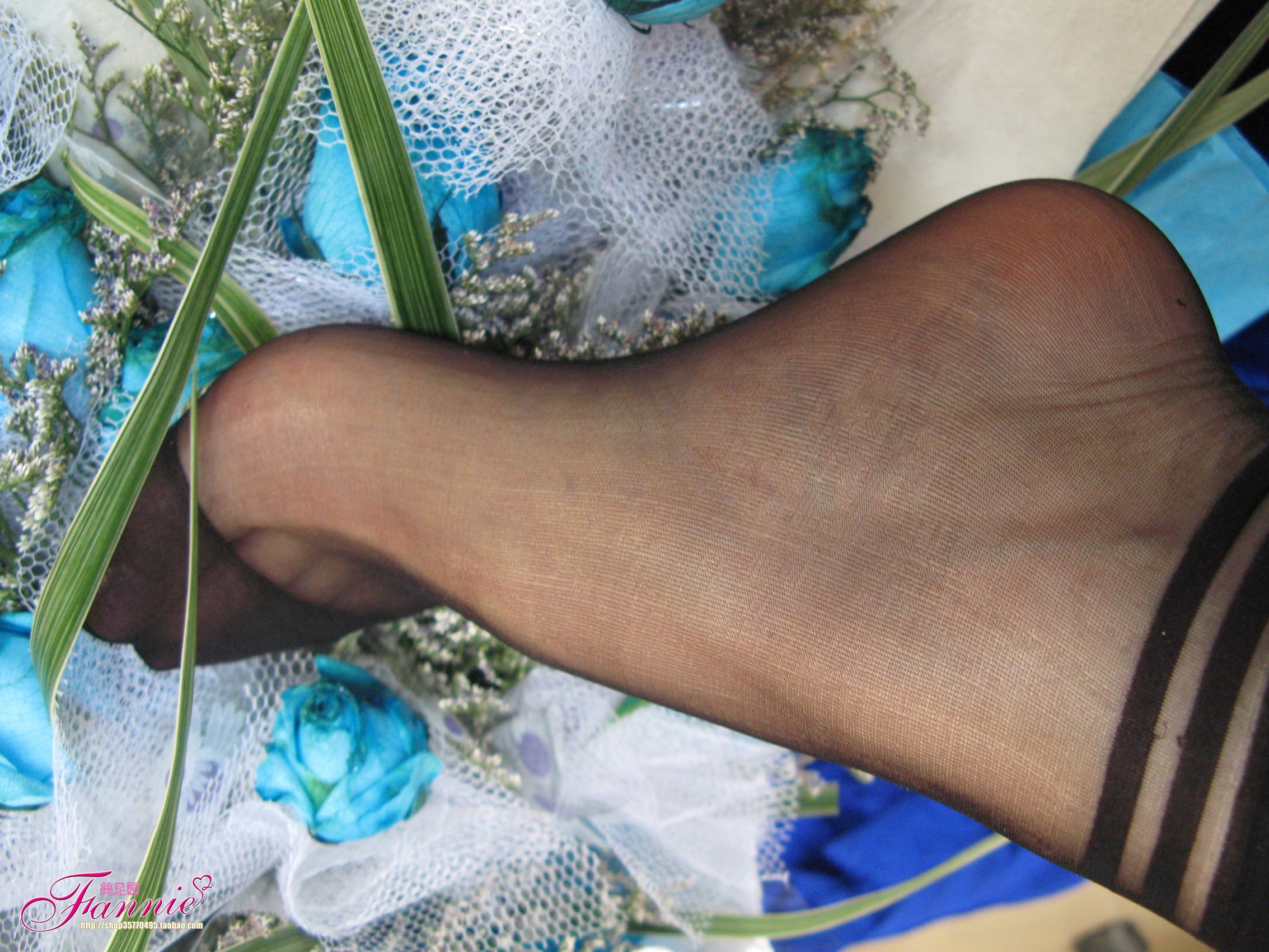 图片[10]-Fannie芬妮每足园 No.244 蓝色魅音 蓝色相思海（黑丝） [80P] – 速更版-美库