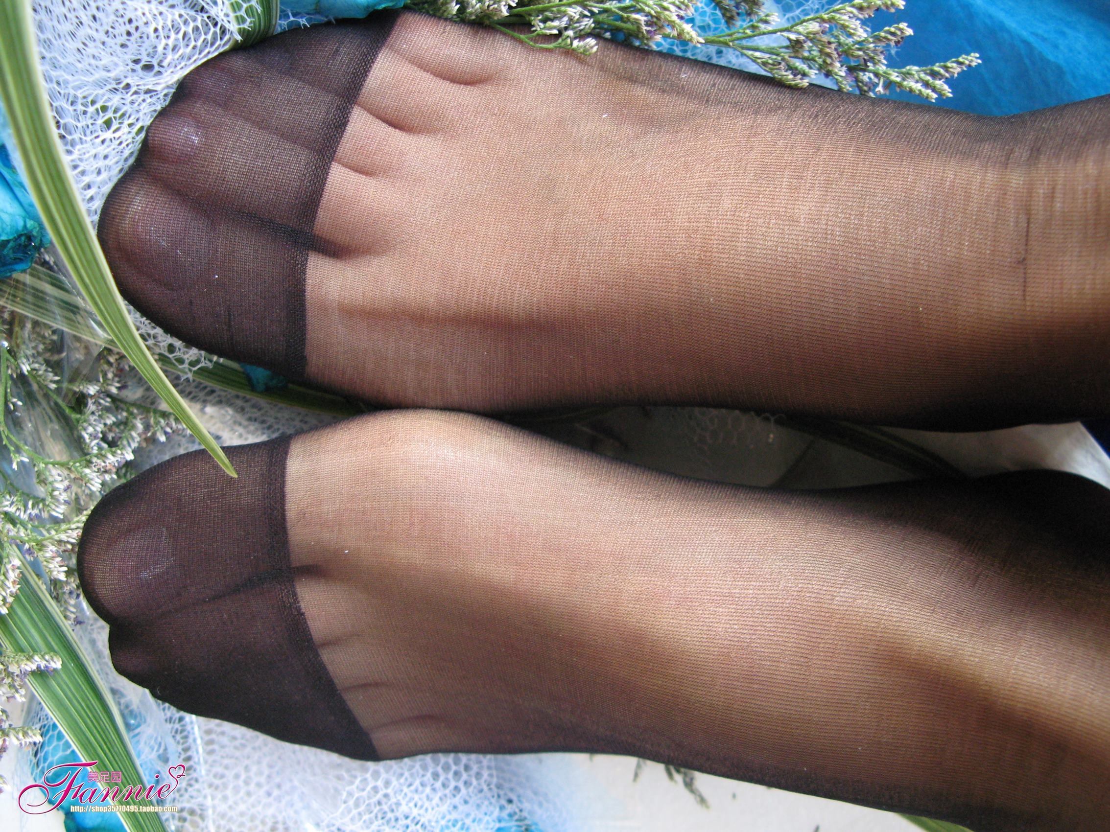 图片[27]-Fannie芬妮每足园 No.244 蓝色魅音 蓝色相思海（黑丝） [80P] – 速更版-美库