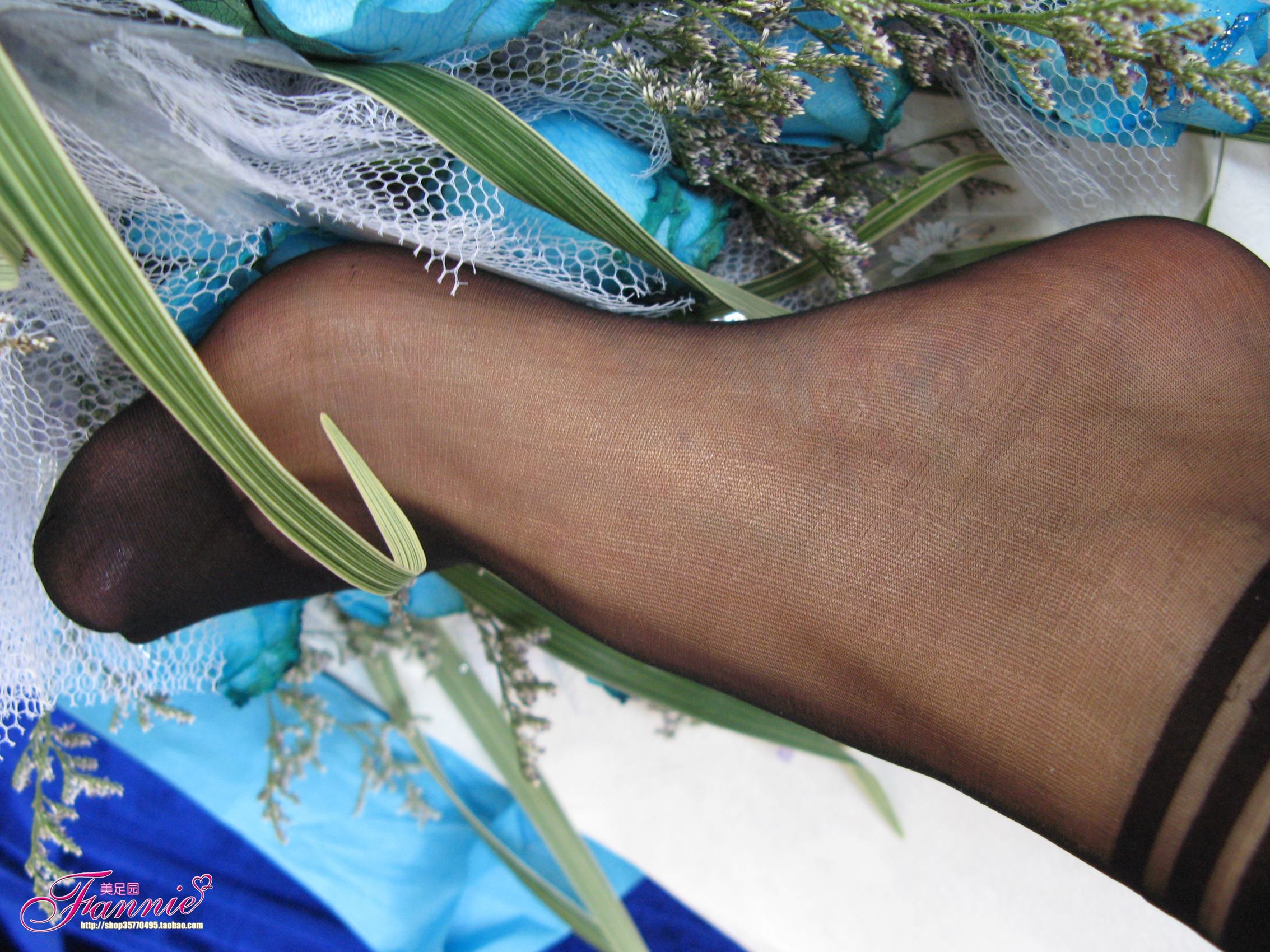 图片[28]-Fannie芬妮每足园 No.244 蓝色魅音 蓝色相思海（黑丝） [80P] – 速更版-美库