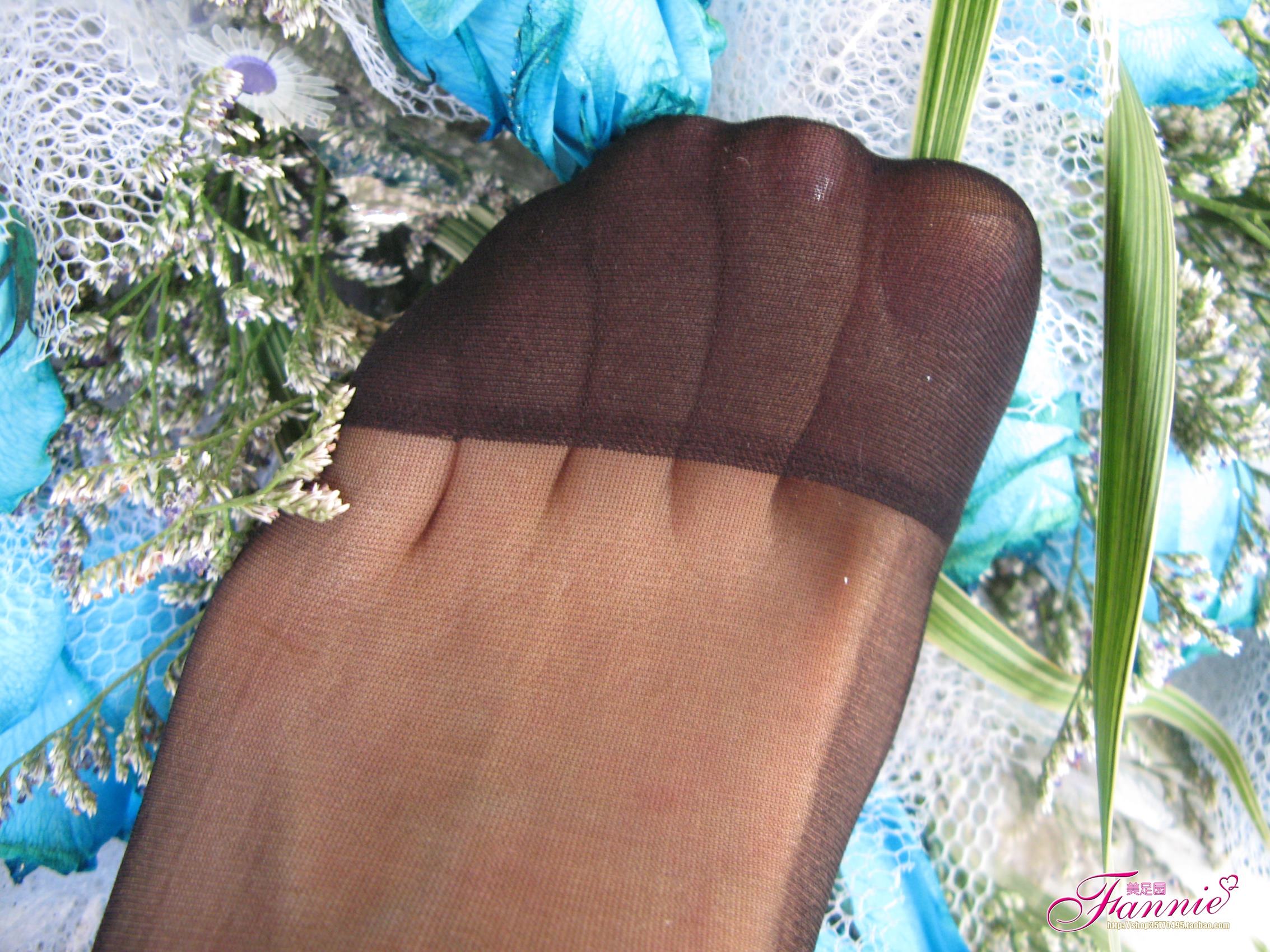 图片[32]-Fannie芬妮每足园 No.244 蓝色魅音 蓝色相思海（黑丝） [80P] – 速更版-美库