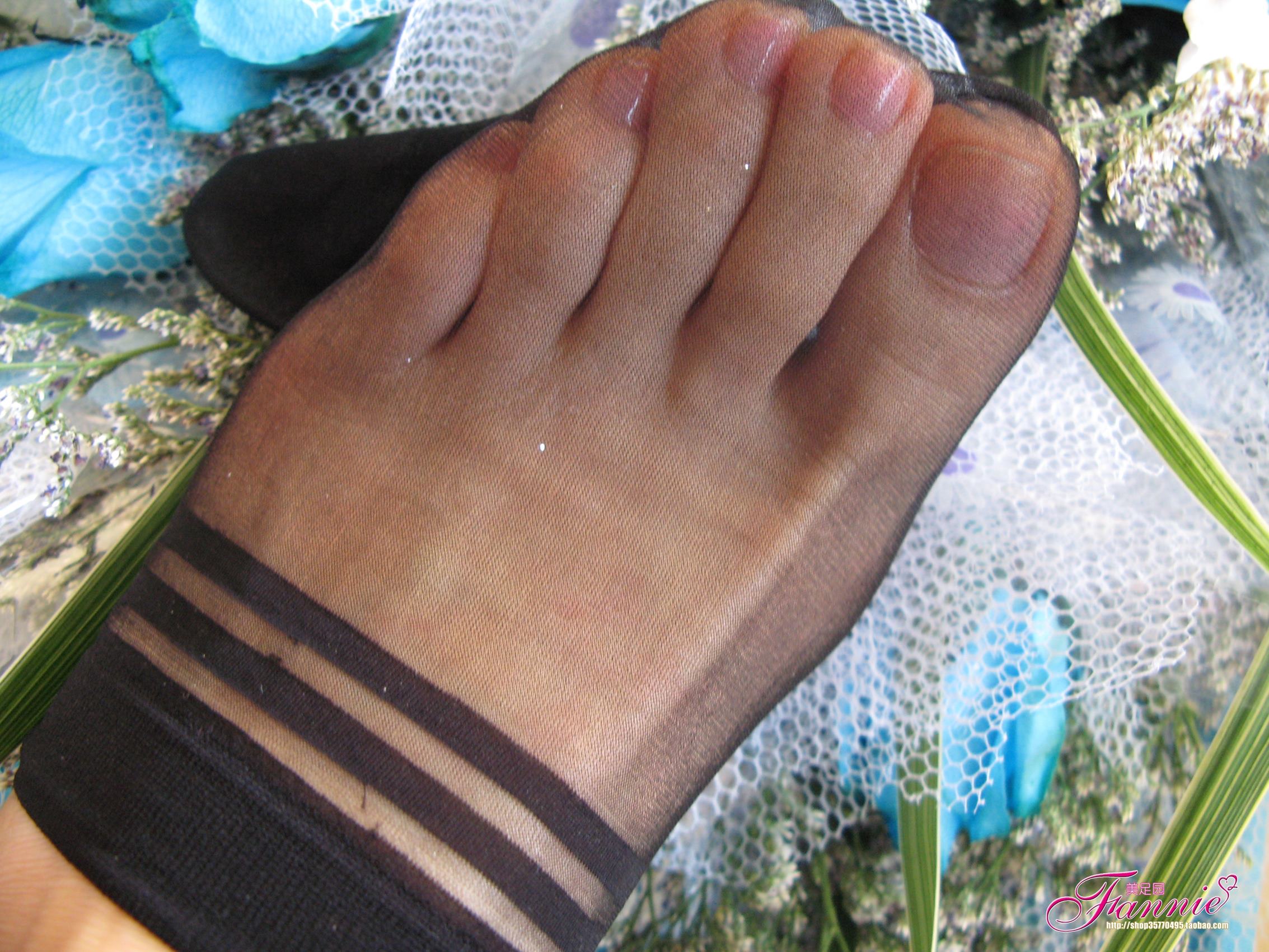 图片[68]-Fannie芬妮每足园 No.244 蓝色魅音 蓝色相思海（黑丝） [80P] – 速更版-美库