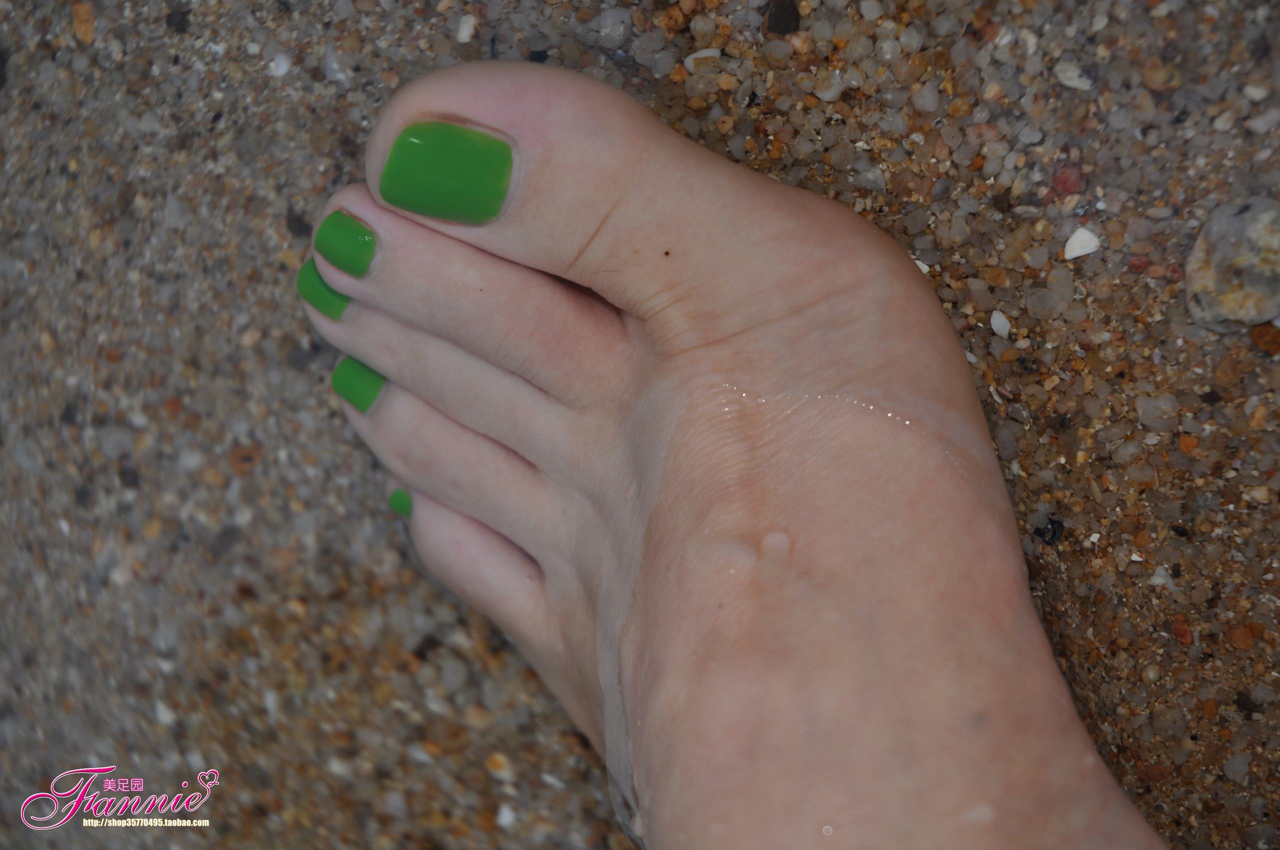 图片[33]-Fannie芬妮每足园 No.247 蓝天，白云，碧海 [132P] – 速更版-美库