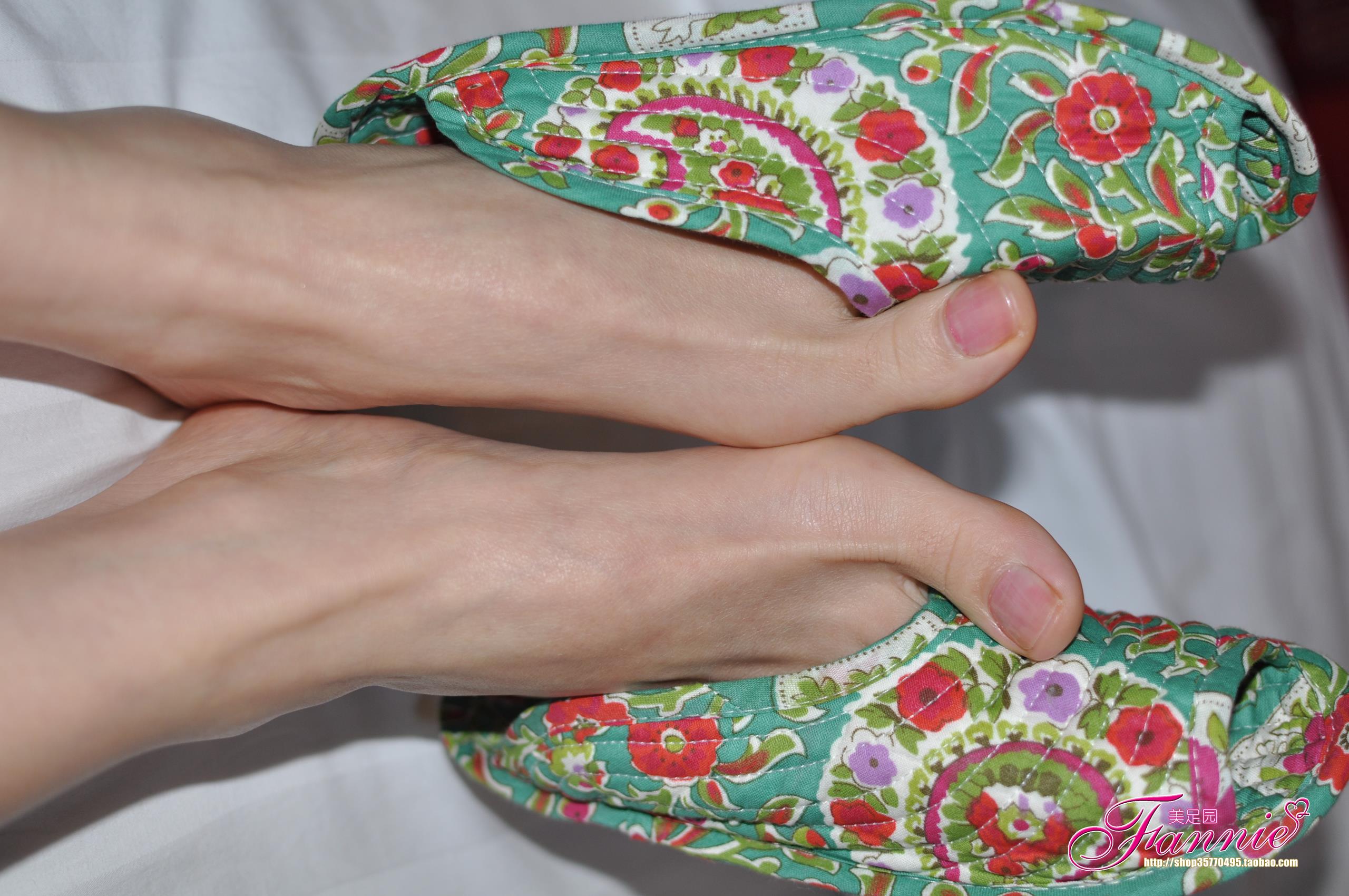 图片[57]-Fannie芬妮每足园 No.249 冷香 裸足 [83P] – 速更版-美库