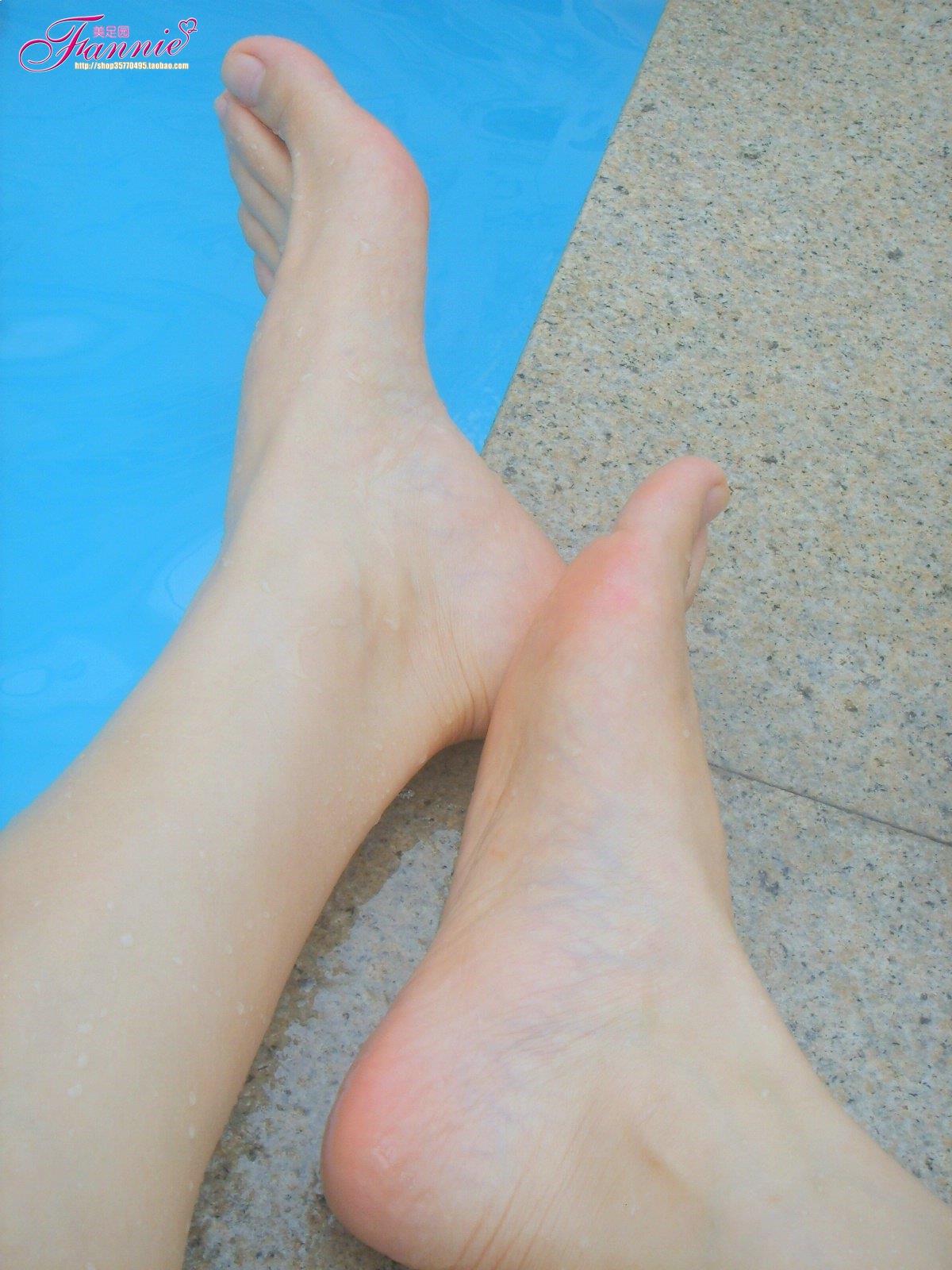 图片[22]-Fannie芬妮每足园 No.251 潋滟湖色 [57P] – 速更版-美库