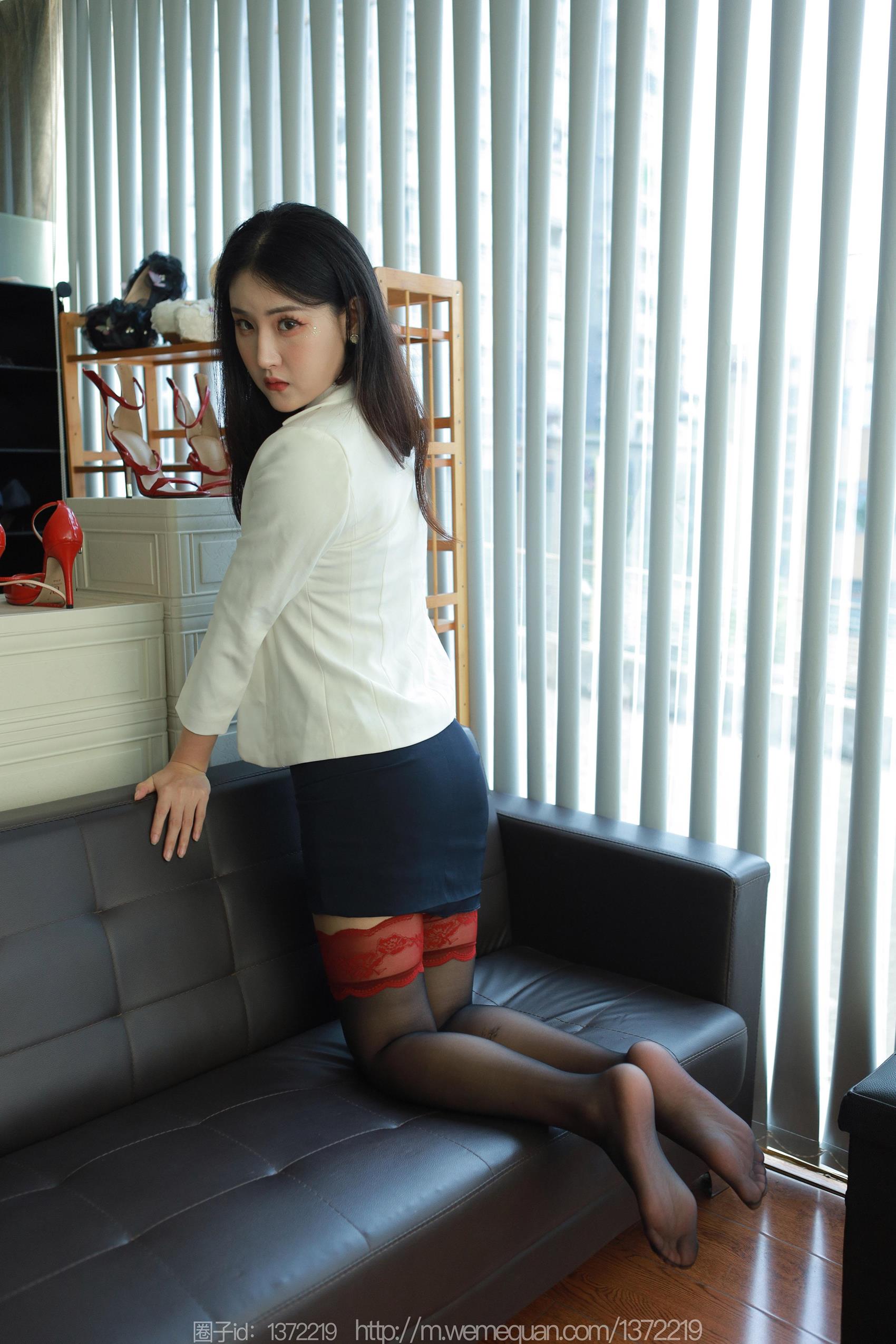 图片[30]-[IESS异思趣向] 2023.09.27 丝享家1544：小宝《红色警戒》[87P] – 速更版-美库