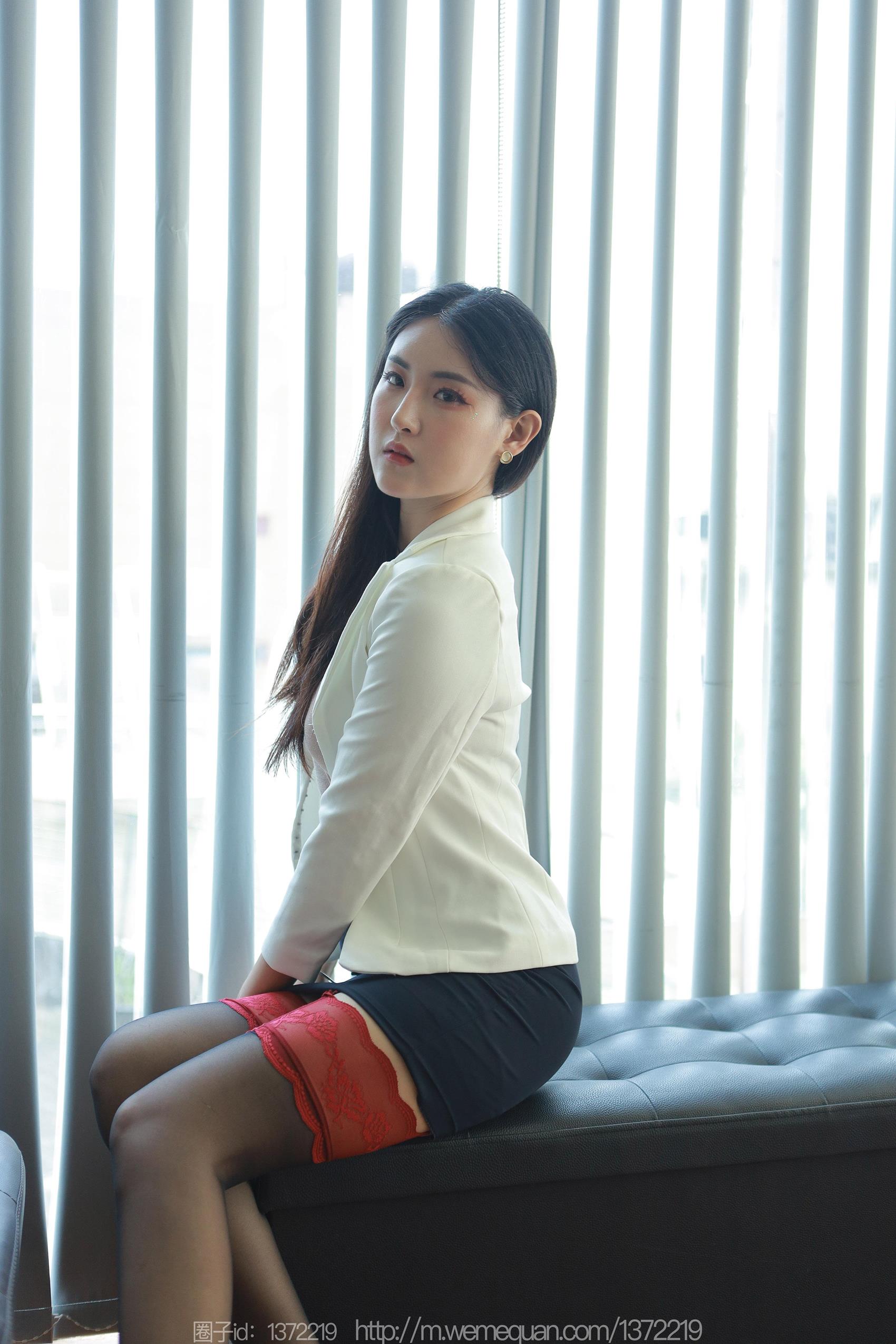 图片[50]-[IESS异思趣向] 2023.09.27 丝享家1544：小宝《红色警戒》[87P] – 速更版-美库