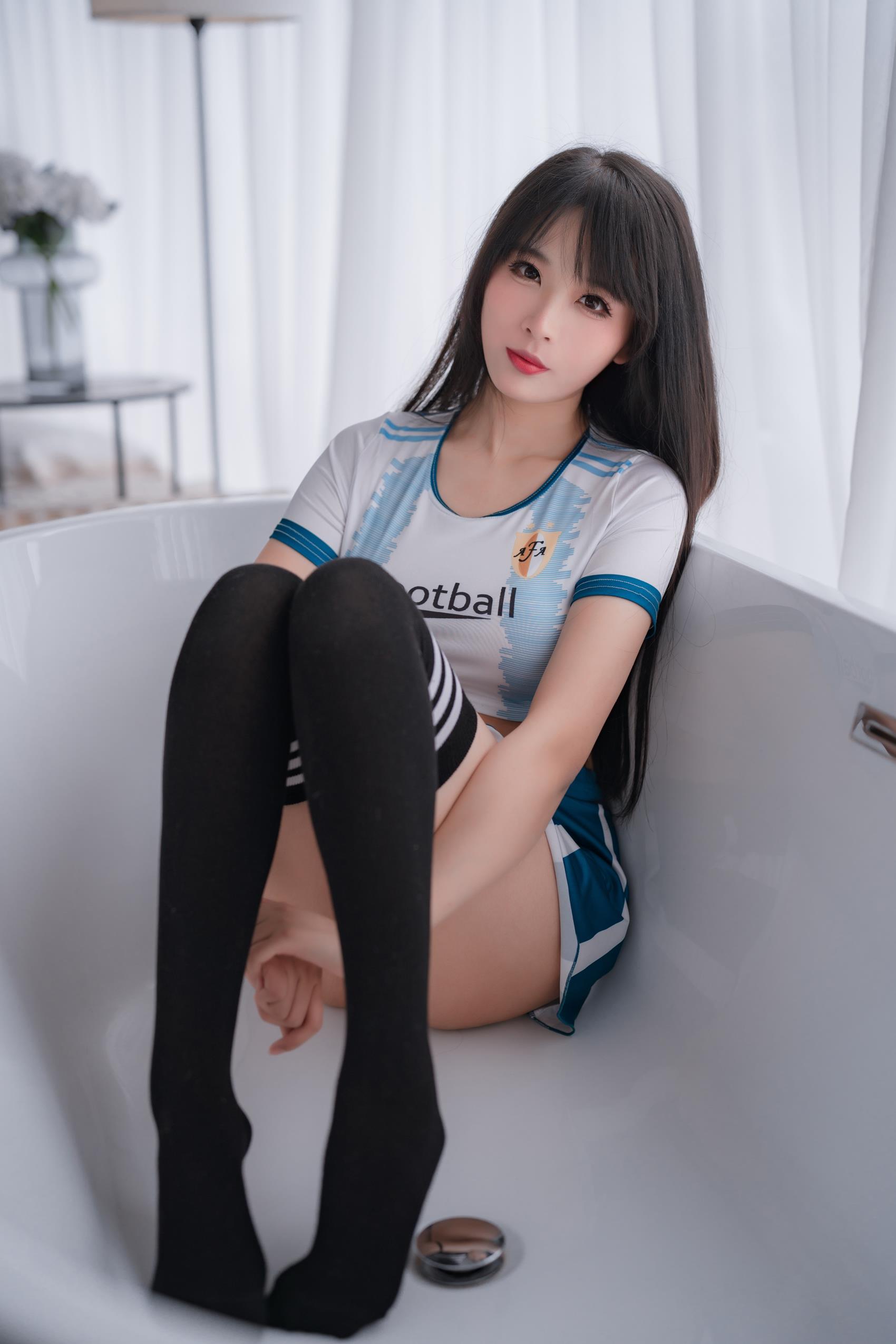 图片[50]-轩萧学姐 – 足球宝贝[64P] – 速更版-美库