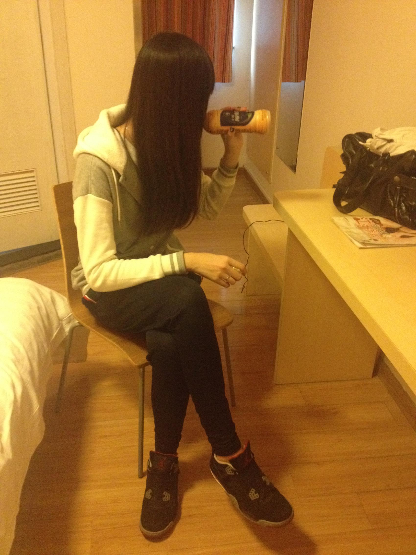 图片[17]-students学生美腿每足 049 珊珊Ⅲ 脚图（ShanShan学妹运动鞋）（绝版珍藏） [60P] – 速更版-美库