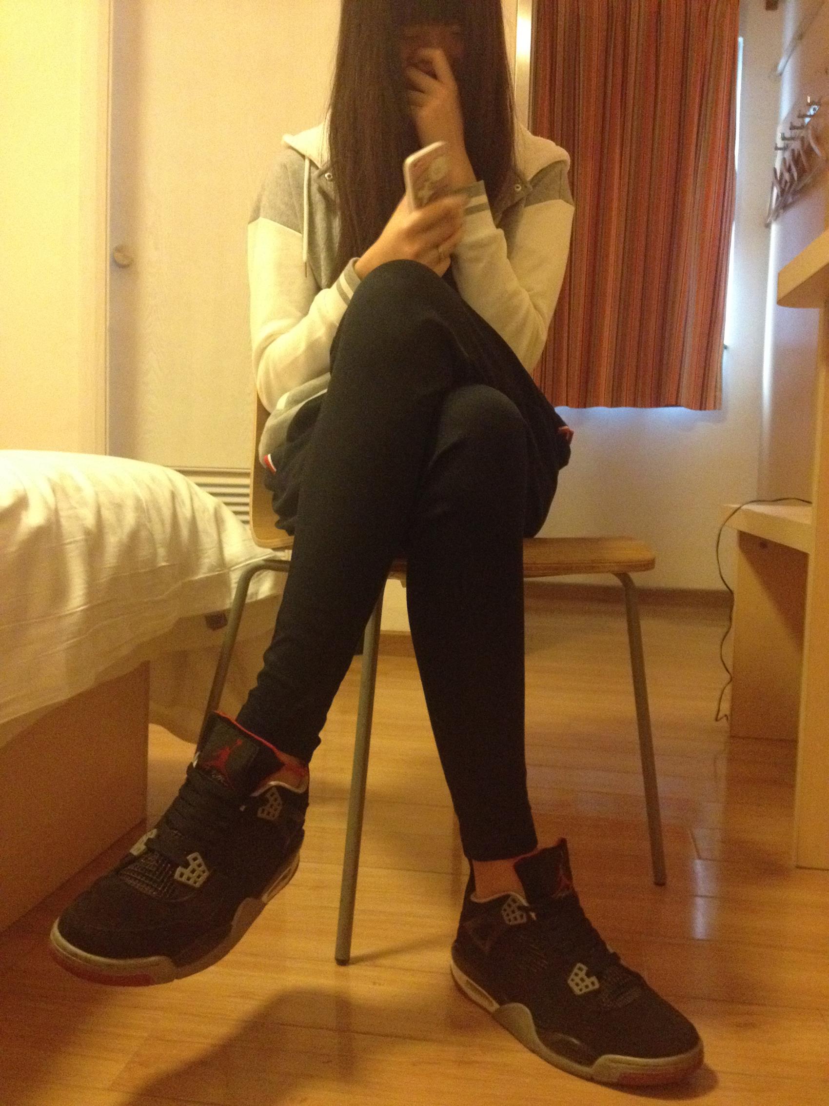 图片[28]-students学生美腿每足 049 珊珊Ⅲ 脚图（ShanShan学妹运动鞋）（绝版珍藏） [60P] – 速更版-美库