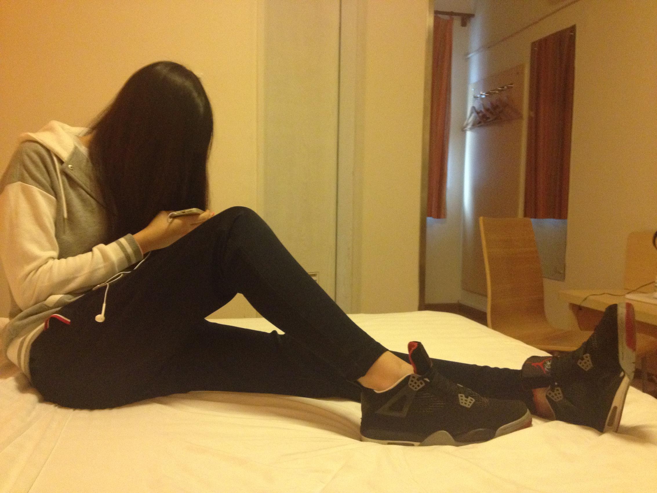 图片[49]-students学生美腿每足 049 珊珊Ⅲ 脚图（ShanShan学妹运动鞋）（绝版珍藏） [60P] – 速更版-美库