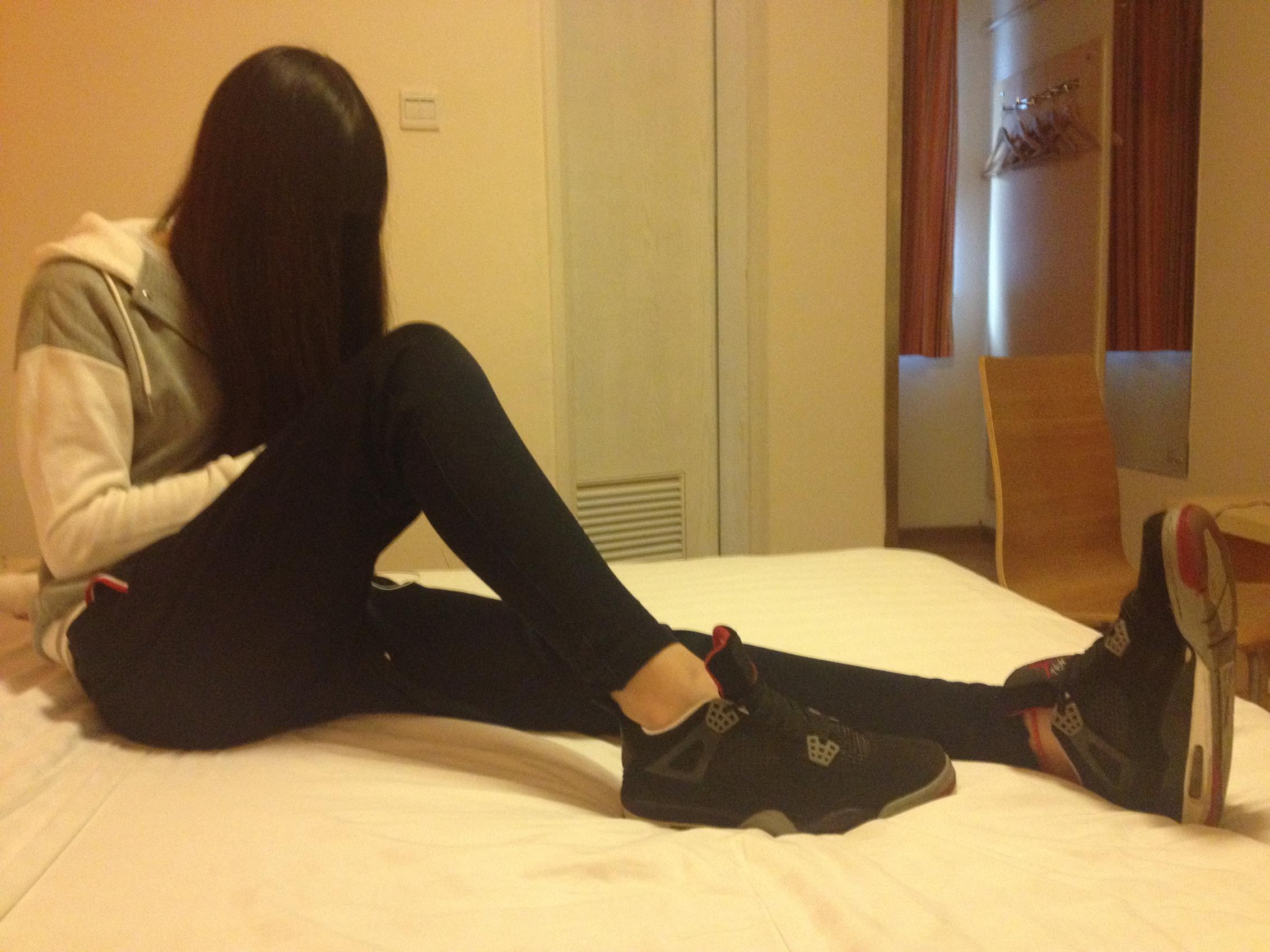 图片[52]-students学生美腿每足 049 珊珊Ⅲ 脚图（ShanShan学妹运动鞋）（绝版珍藏） [60P] – 速更版-美库