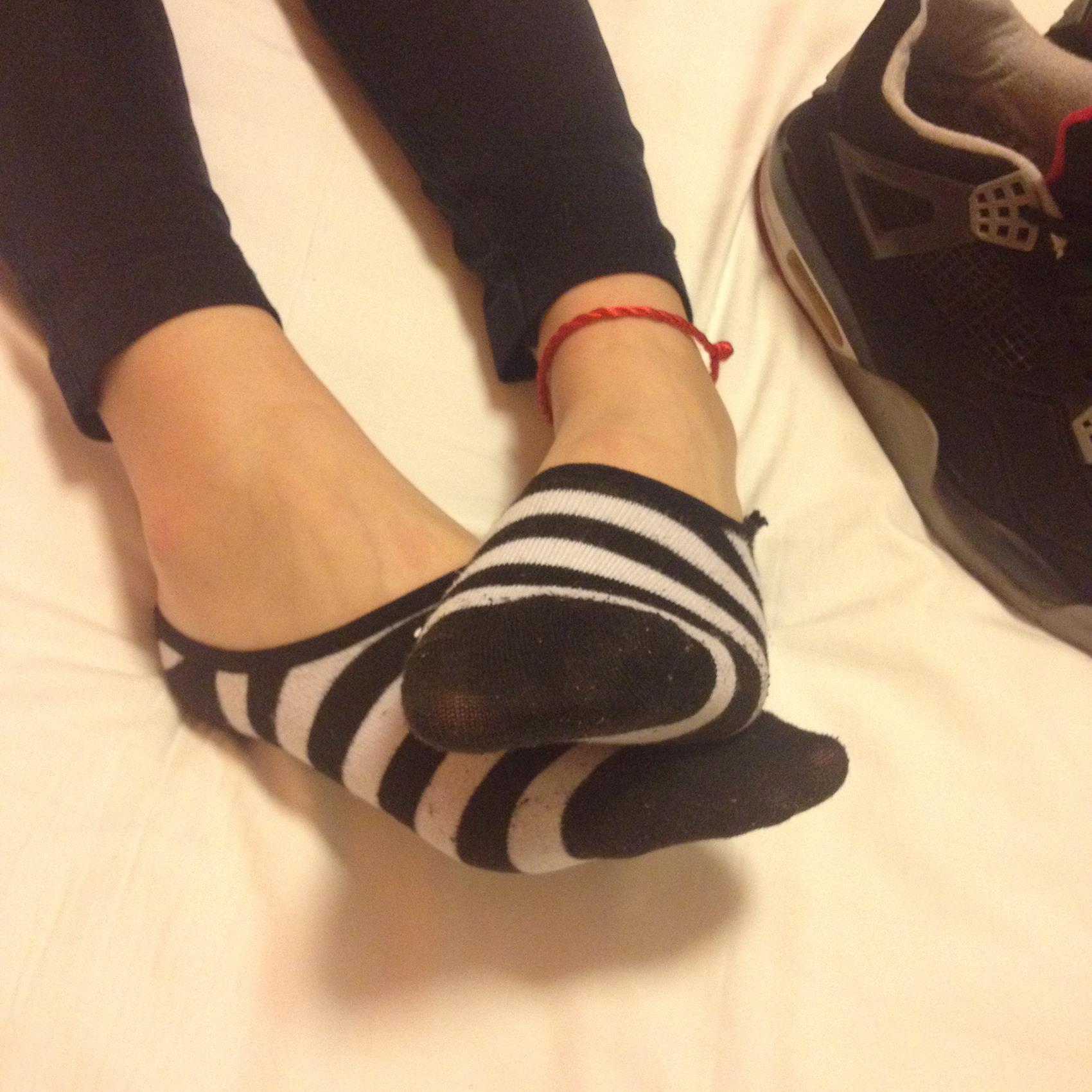 图片[55]-students学生美腿每足 049 珊珊Ⅲ 脚图（ShanShan学妹运动鞋）（绝版珍藏） [60P] – 速更版-美库