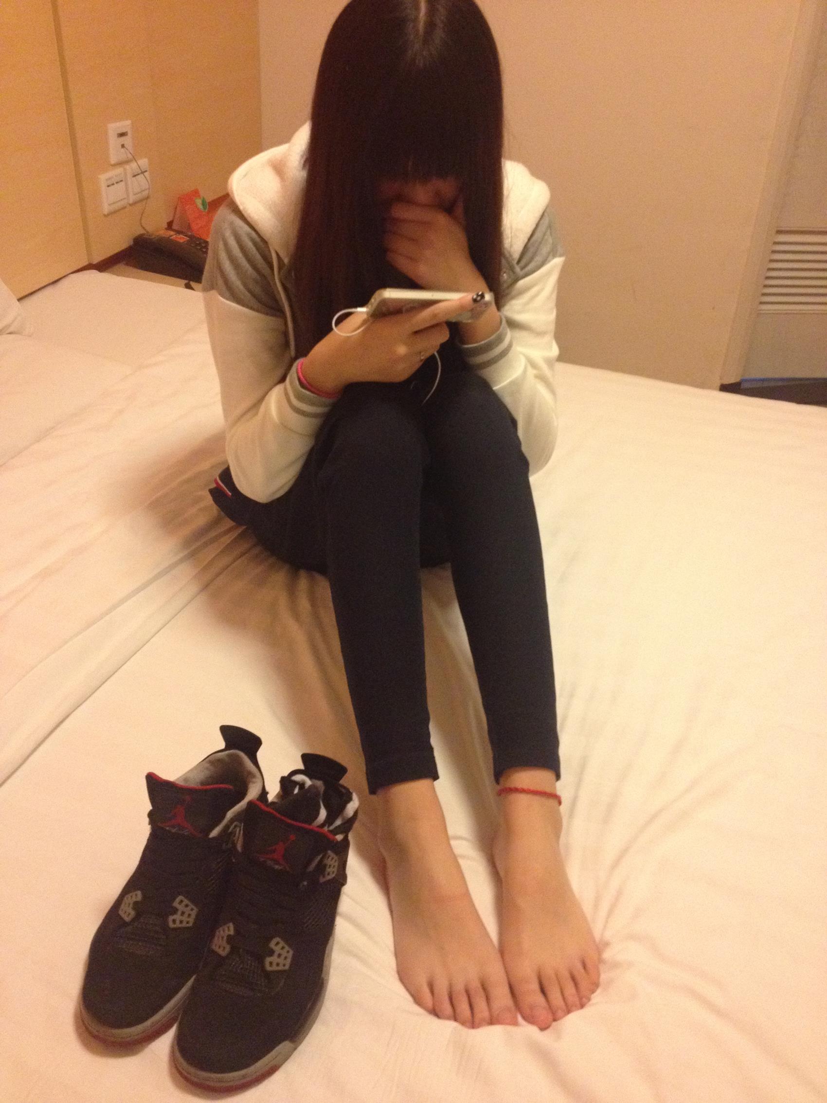 图片[65]-students学生美腿每足 049 珊珊Ⅲ 脚图（ShanShan学妹运动鞋）（绝版珍藏） [60P] – 速更版-美库