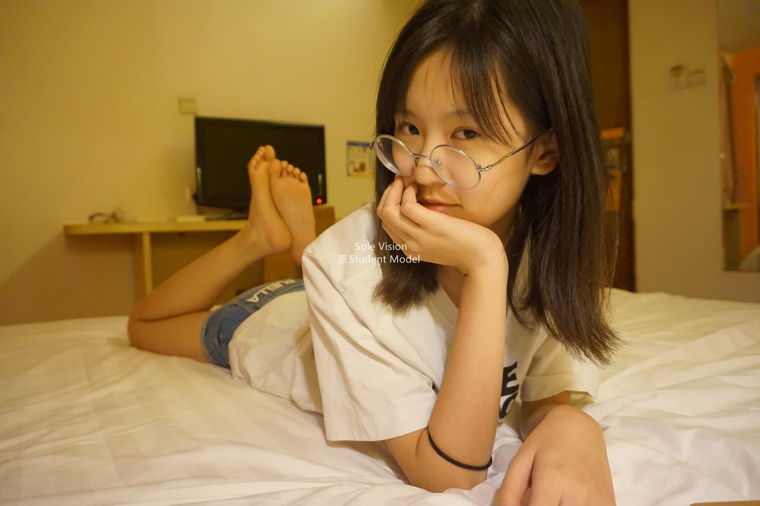 图片[47]-students学生美腿每足 052 Tong（绝版珍藏） [80P] – 速更版-美库