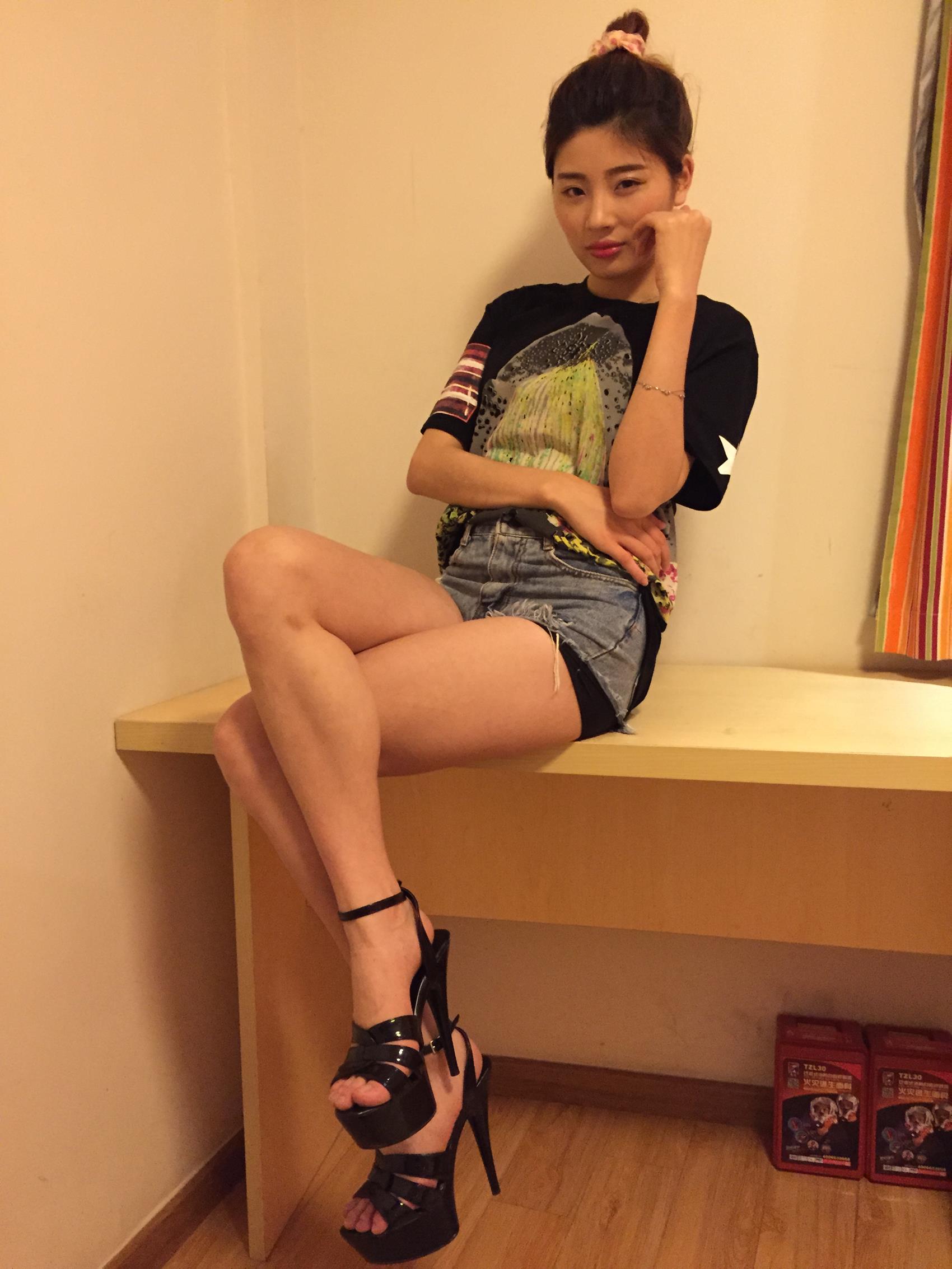 图片[22]-students学生美腿每足 053 Model（绝版珍藏） [214P] – 速更版-美库