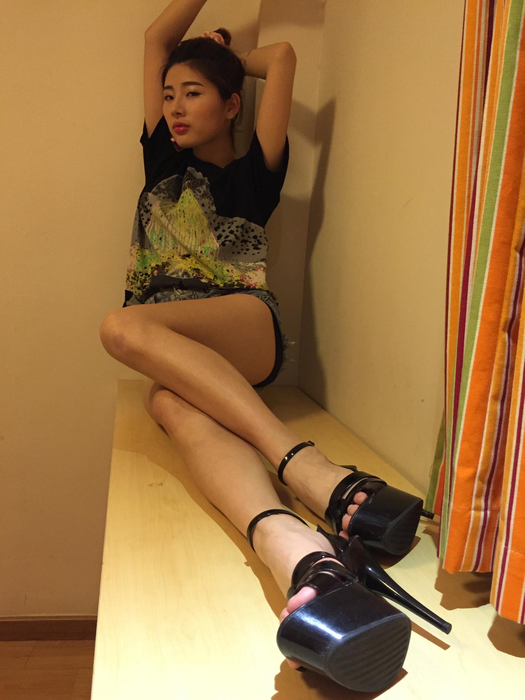 图片[32]-students学生美腿每足 053 Model（绝版珍藏） [214P] – 速更版-美库