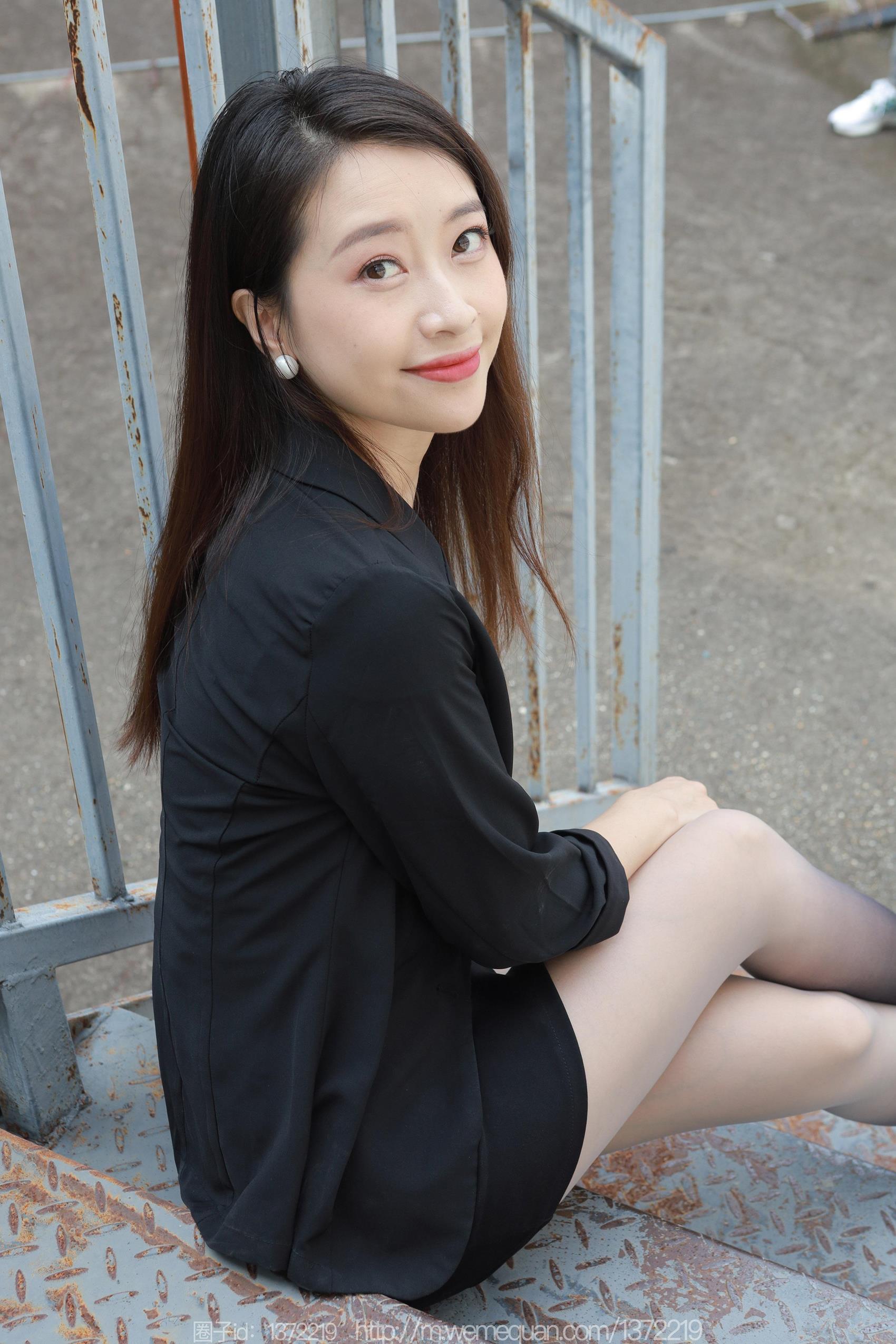 图片[73]-[IESS异思趣向] 2023.09.28 丝享家1545：小婕《黑白灰渐变》[84P] – 速更版-美库