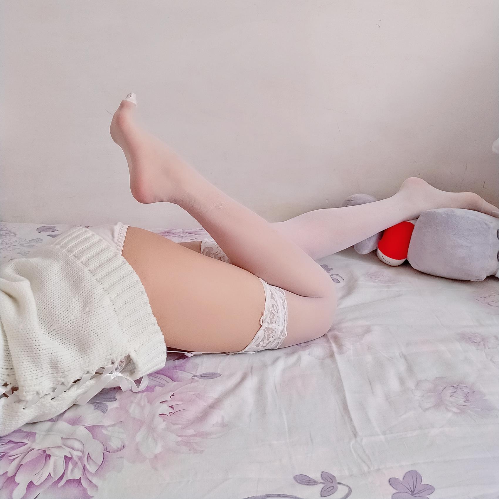 图片[26]-羽天shine – 白丝白色毛衣 [69P] – 速更版-美库