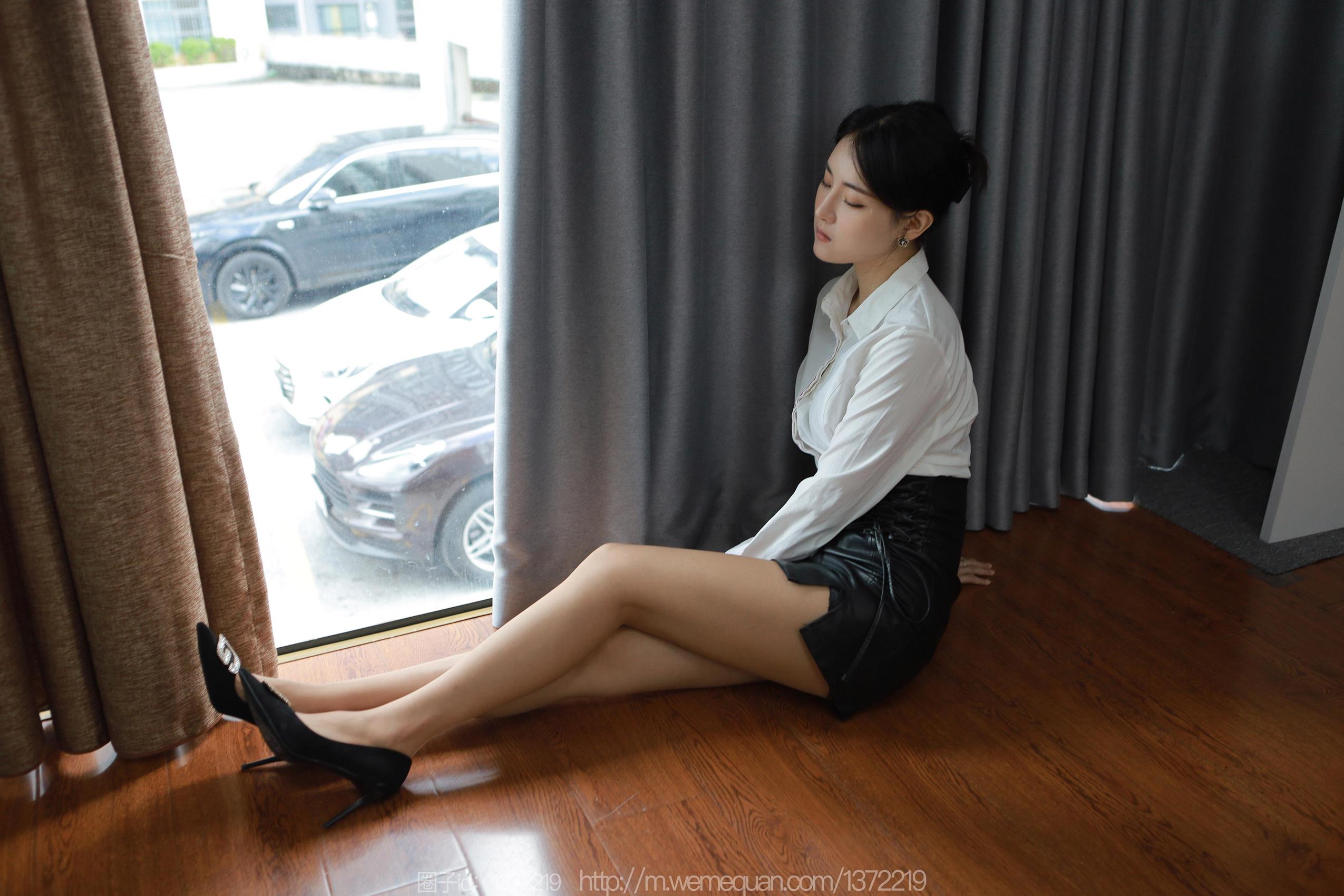 图片[17]-[IESS异思趣向] 2023.10.01 丝享家1547：小宝《不开灯的房间》[77P] – 速更版-美库