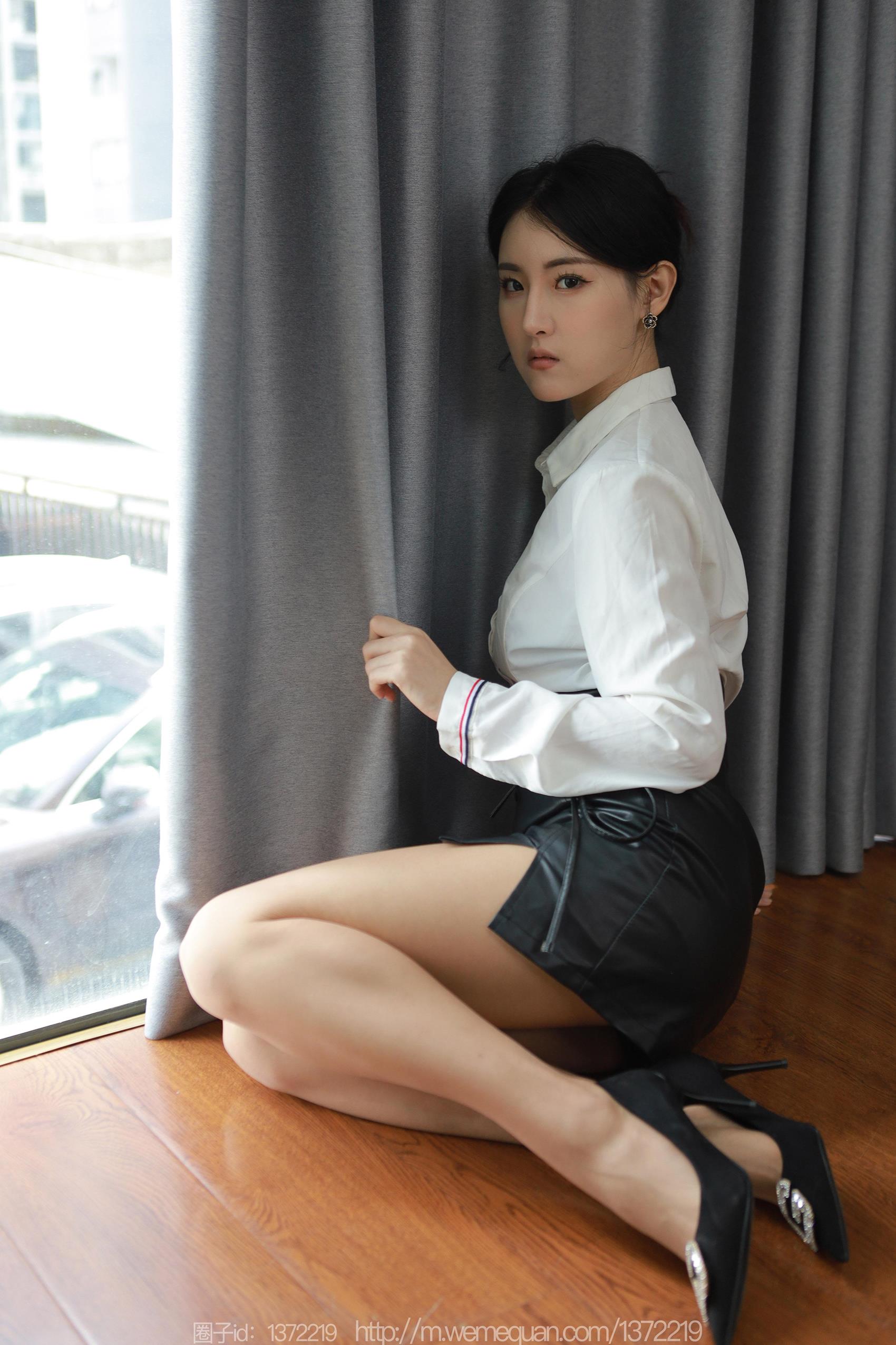 图片[34]-[IESS异思趣向] 2023.10.01 丝享家1547：小宝《不开灯的房间》[77P] – 速更版-美库