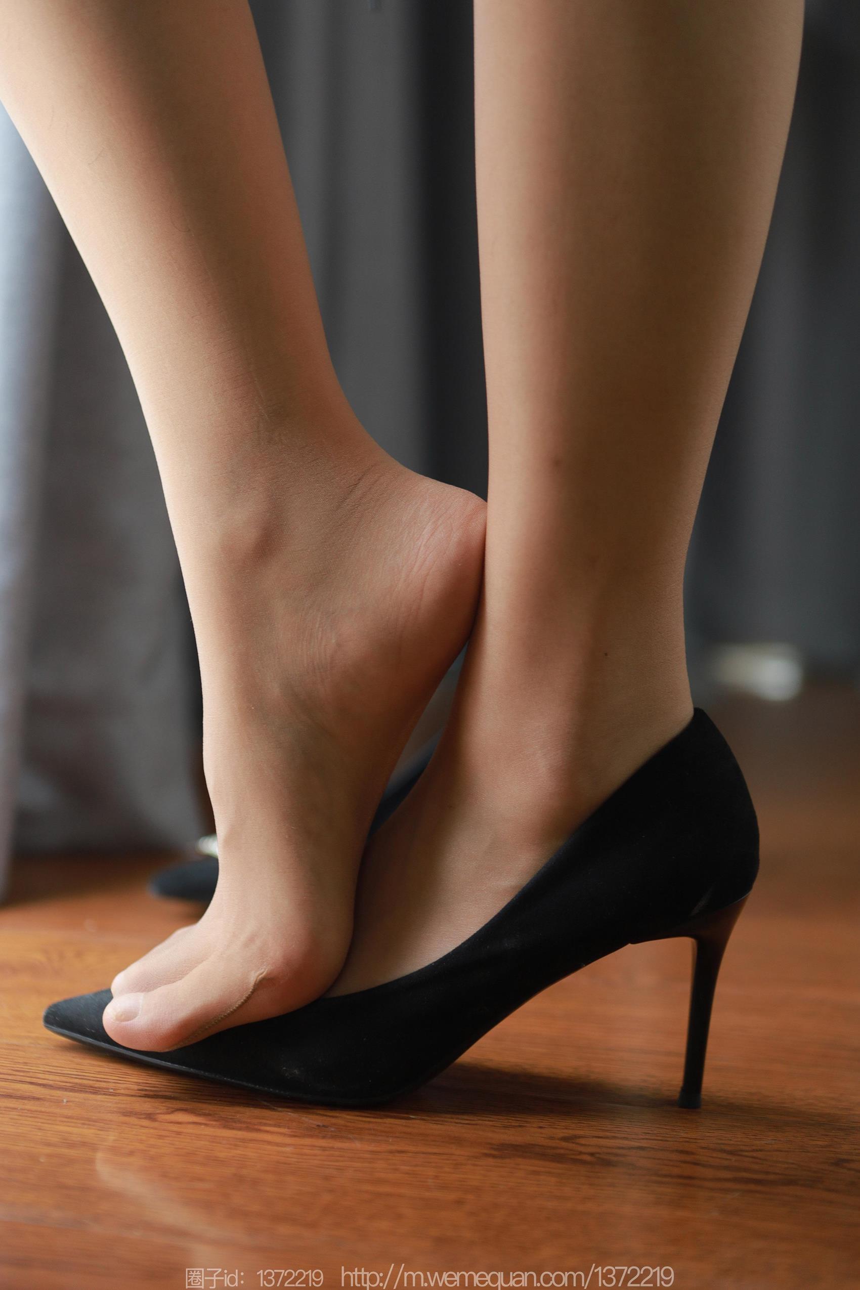 图片[41]-[IESS异思趣向] 2023.10.01 丝享家1547：小宝《不开灯的房间》[77P] – 速更版-美库