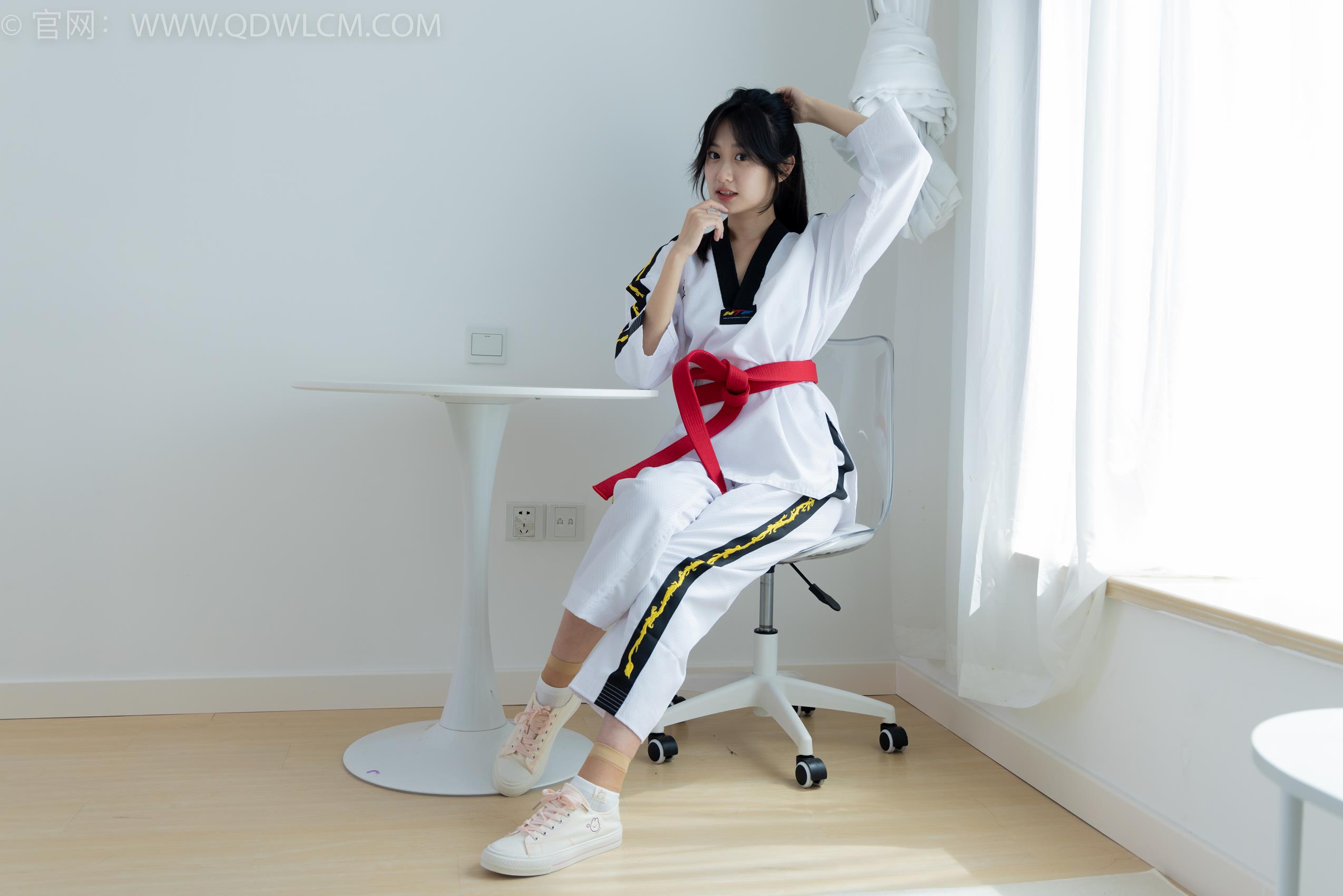 图片[37]-物恋传媒 NO.1726 小敏-爱的抛物线[160P] – 速更版-美库