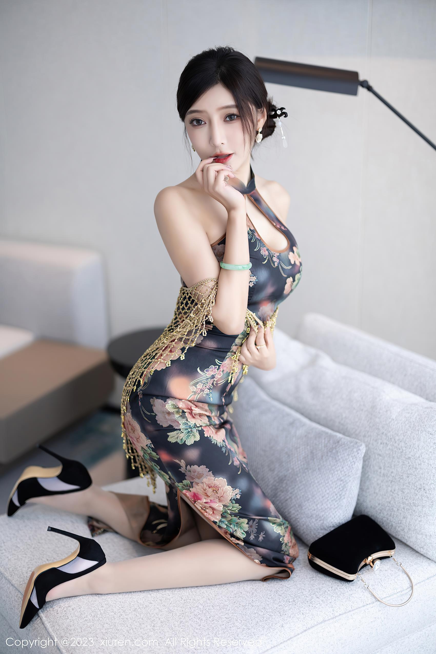 图片[41]-[Xiuren秀人网]2023.10.11 NO.7495 王馨瑶yanni[40+1P] – 速更版-美库