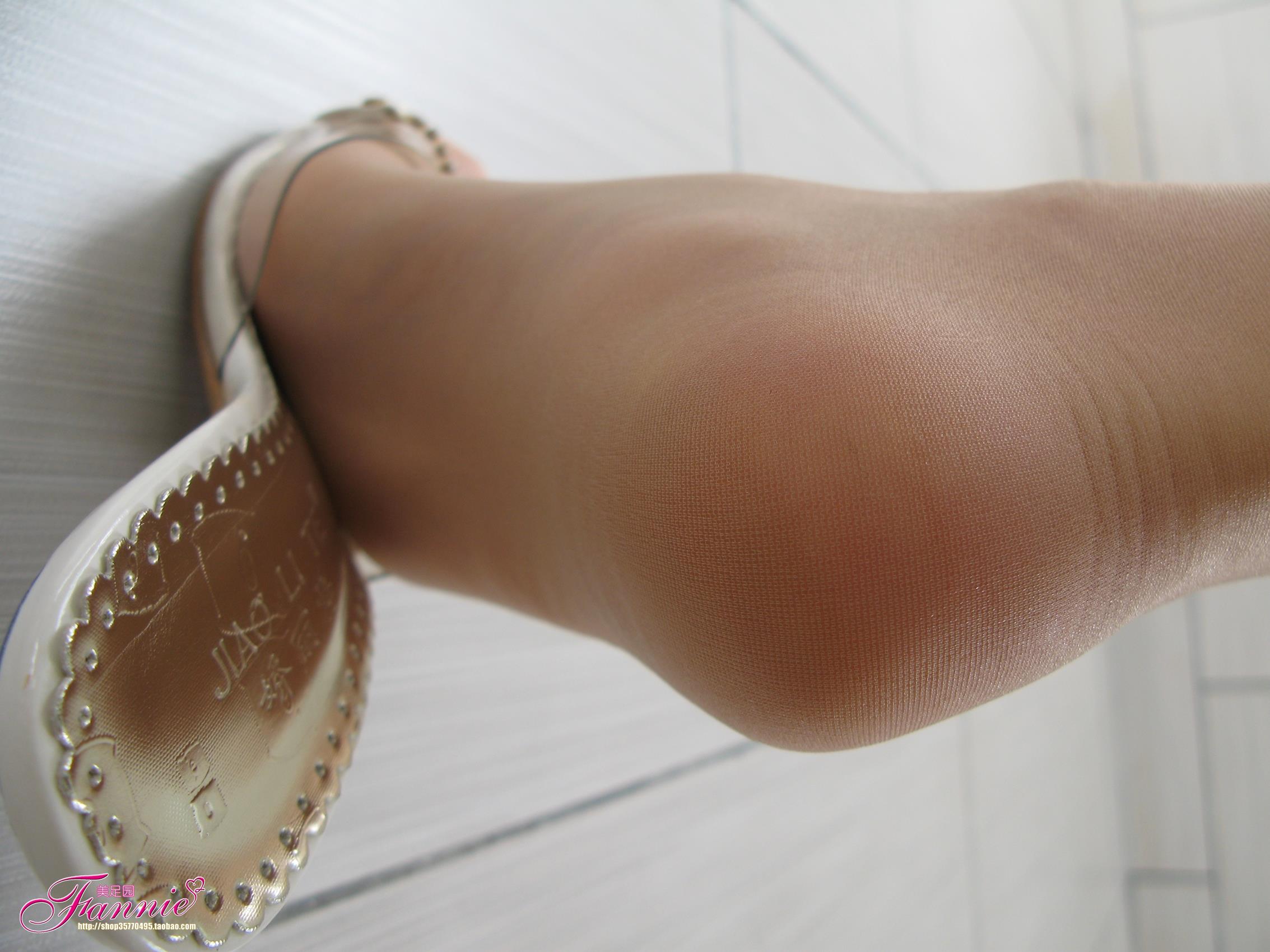 图片[17]-Fannie芬妮每足园 No.256 凉月满窗人不寐 [109P] – 速更版-美库