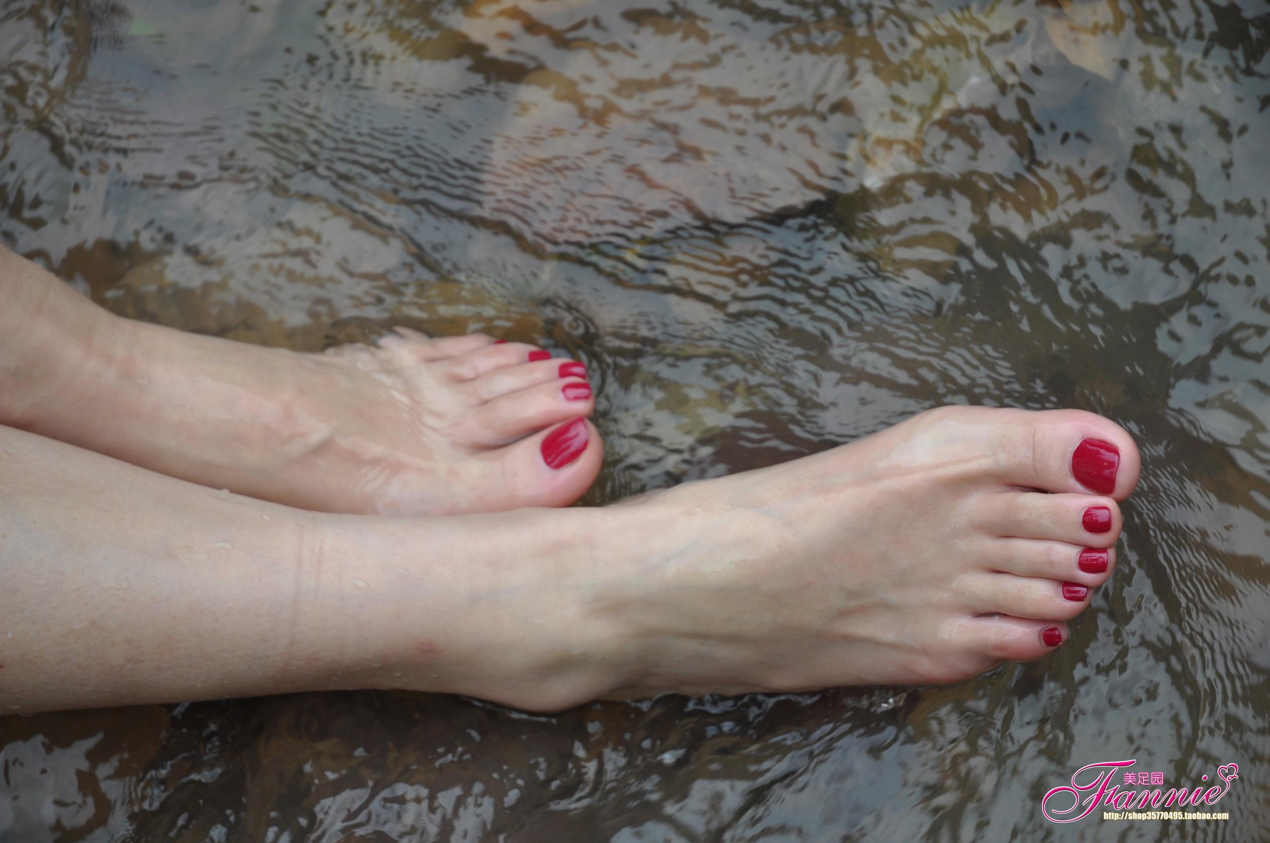 图片[17]-Fannie芬妮每足园 No.257 凌波微步 [78P] – 速更版-美库