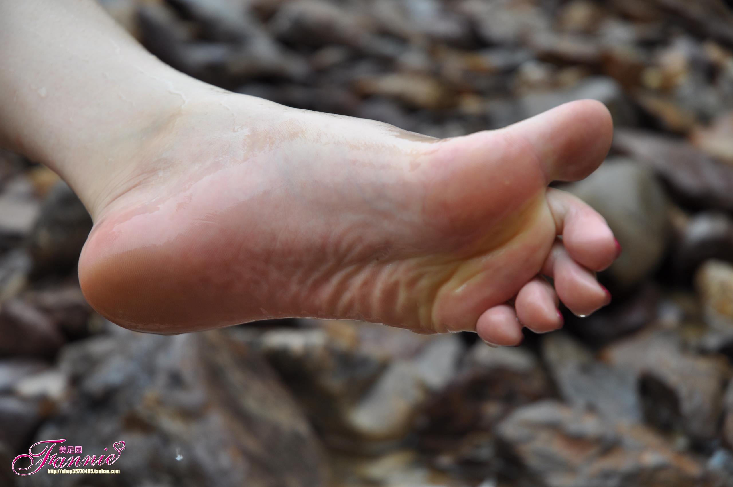 图片[20]-Fannie芬妮每足园 No.257 凌波微步 [78P] – 速更版-美库