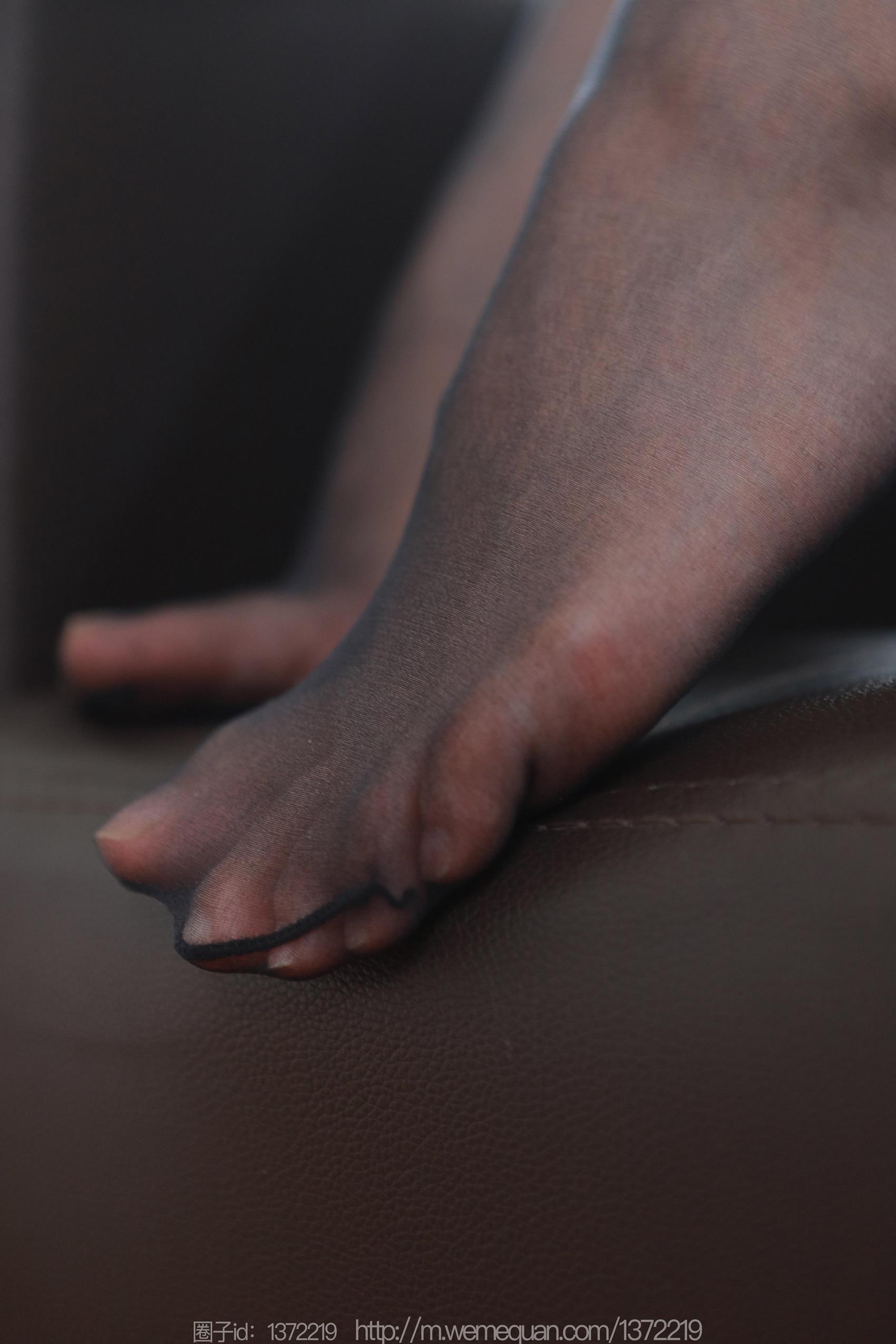 图片[32]-[IESS异思趣向] 2023.10.03 丝享家1549：秋秋《深邃的沟壑》[85P] – 速更版-美库