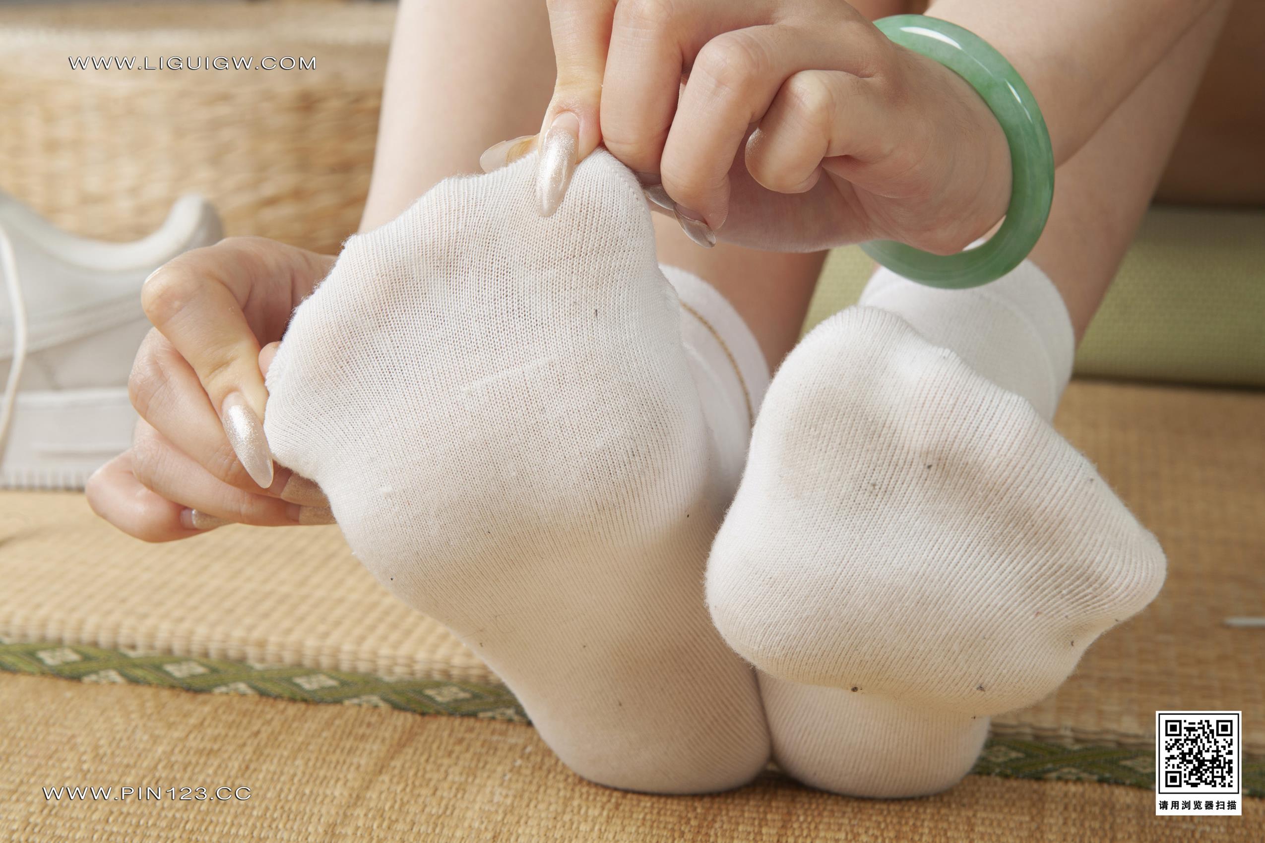 图片[37]-[Ligui丽柜]2023.11.13 邂逅玉足 柒柒[63+1P] – 速更版-美库