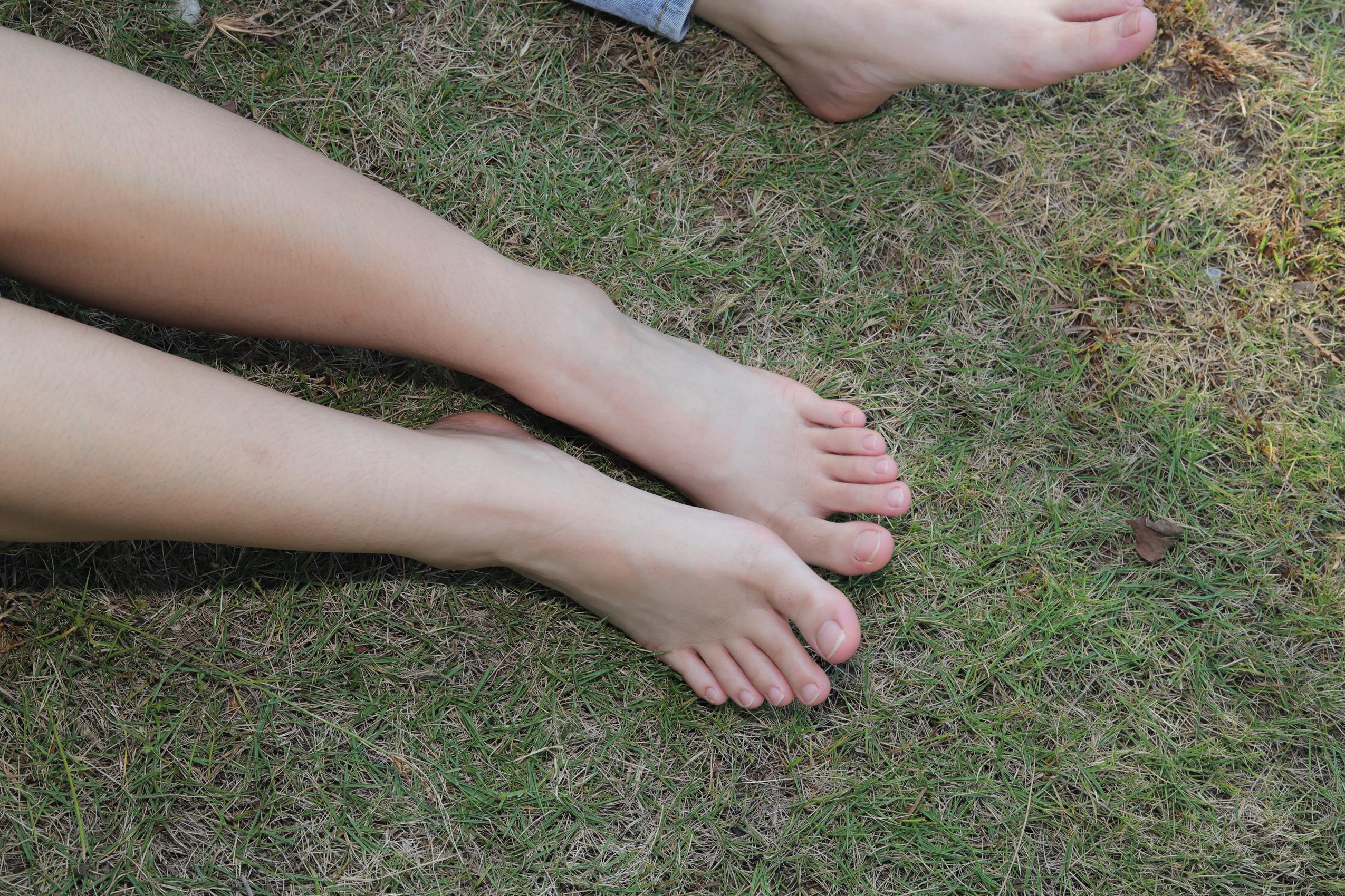 图片[23]-Pary摄影 NO.063 诗诗与小然户外展示原味嫩脚丫[100P] – 速更版-美库