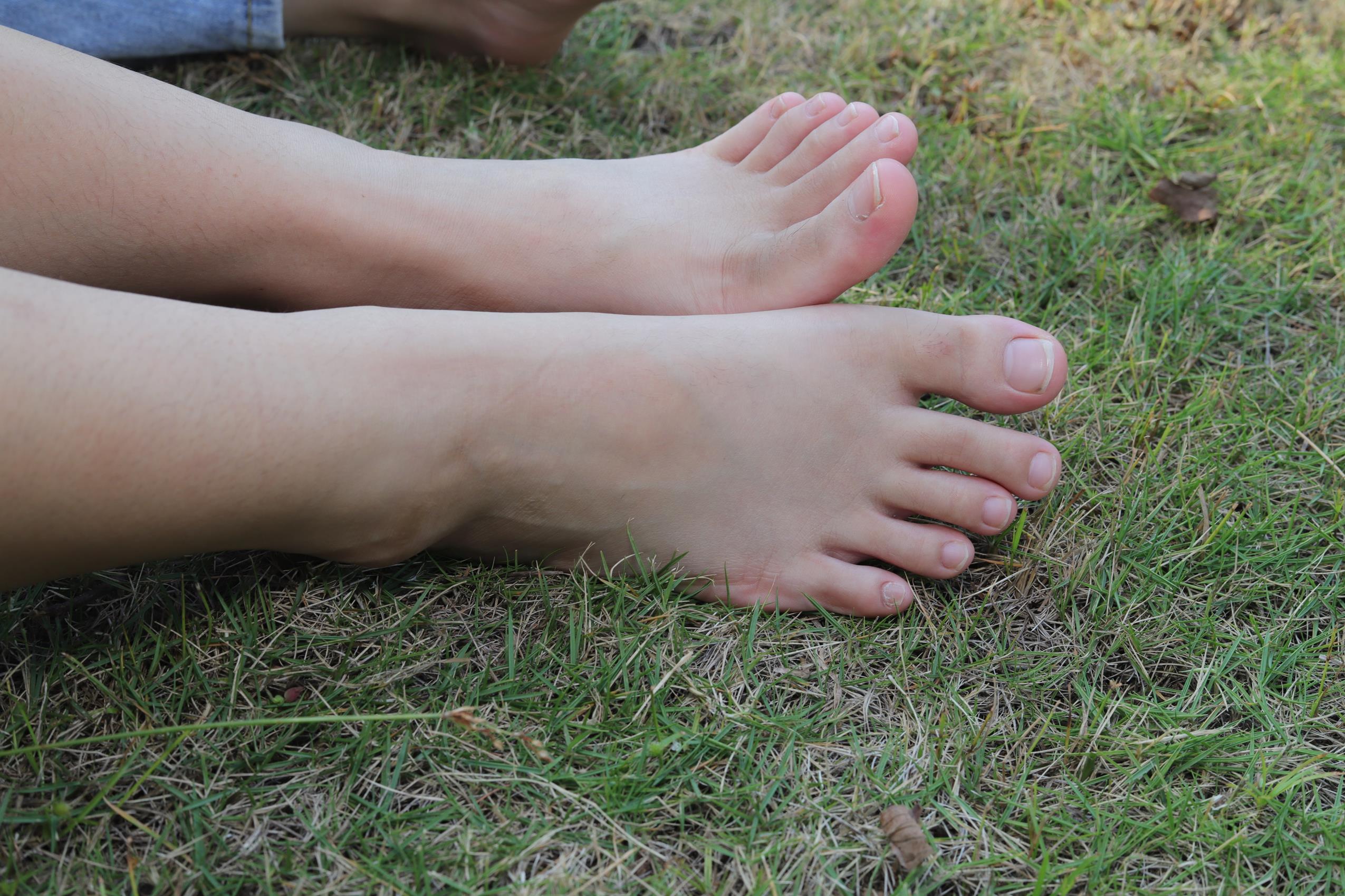 图片[25]-Pary摄影 NO.063 诗诗与小然户外展示原味嫩脚丫[100P] – 速更版-美库