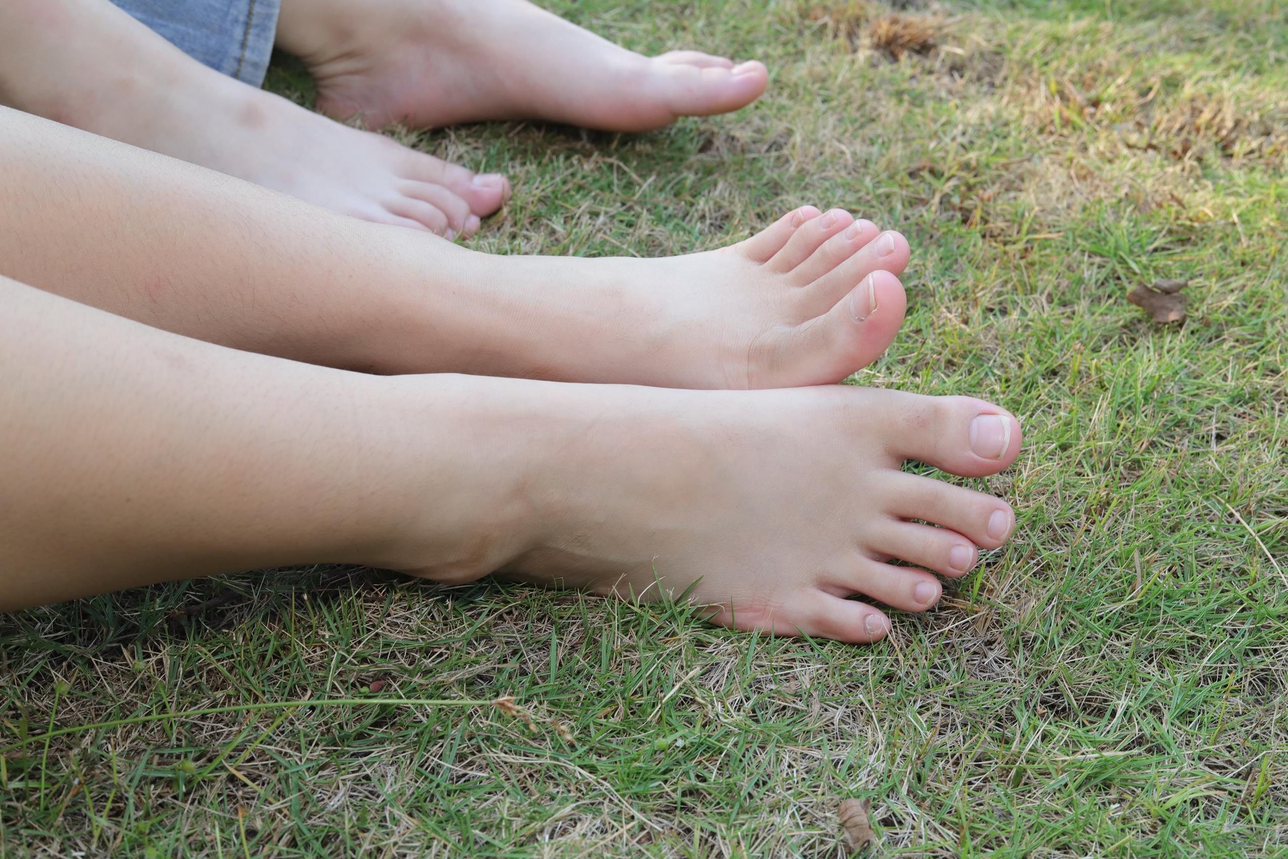 图片[26]-Pary摄影 NO.063 诗诗与小然户外展示原味嫩脚丫[100P] – 速更版-美库