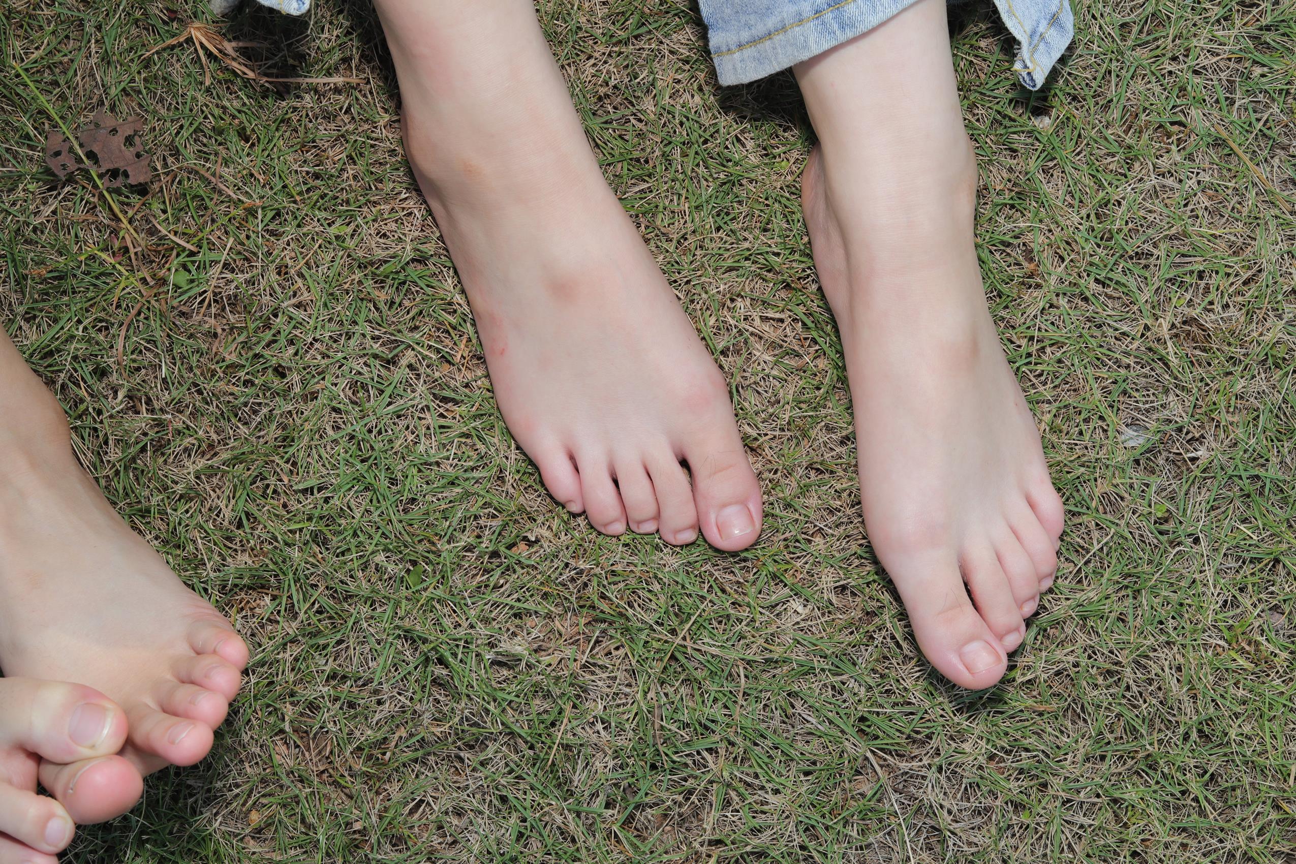 图片[37]-Pary摄影 NO.063 诗诗与小然户外展示原味嫩脚丫[100P] – 速更版-美库