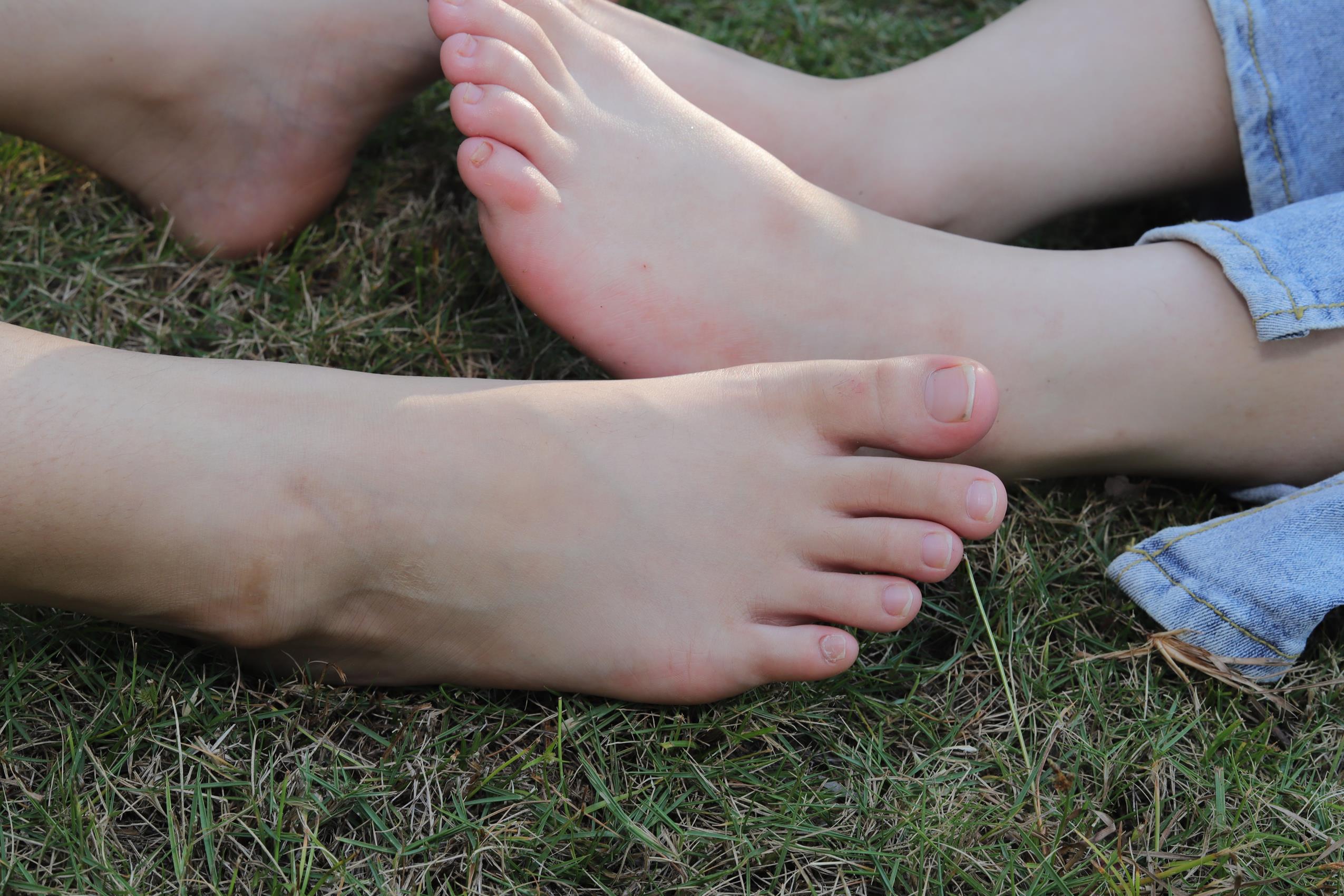 图片[44]-Pary摄影 NO.063 诗诗与小然户外展示原味嫩脚丫[100P] – 速更版-美库