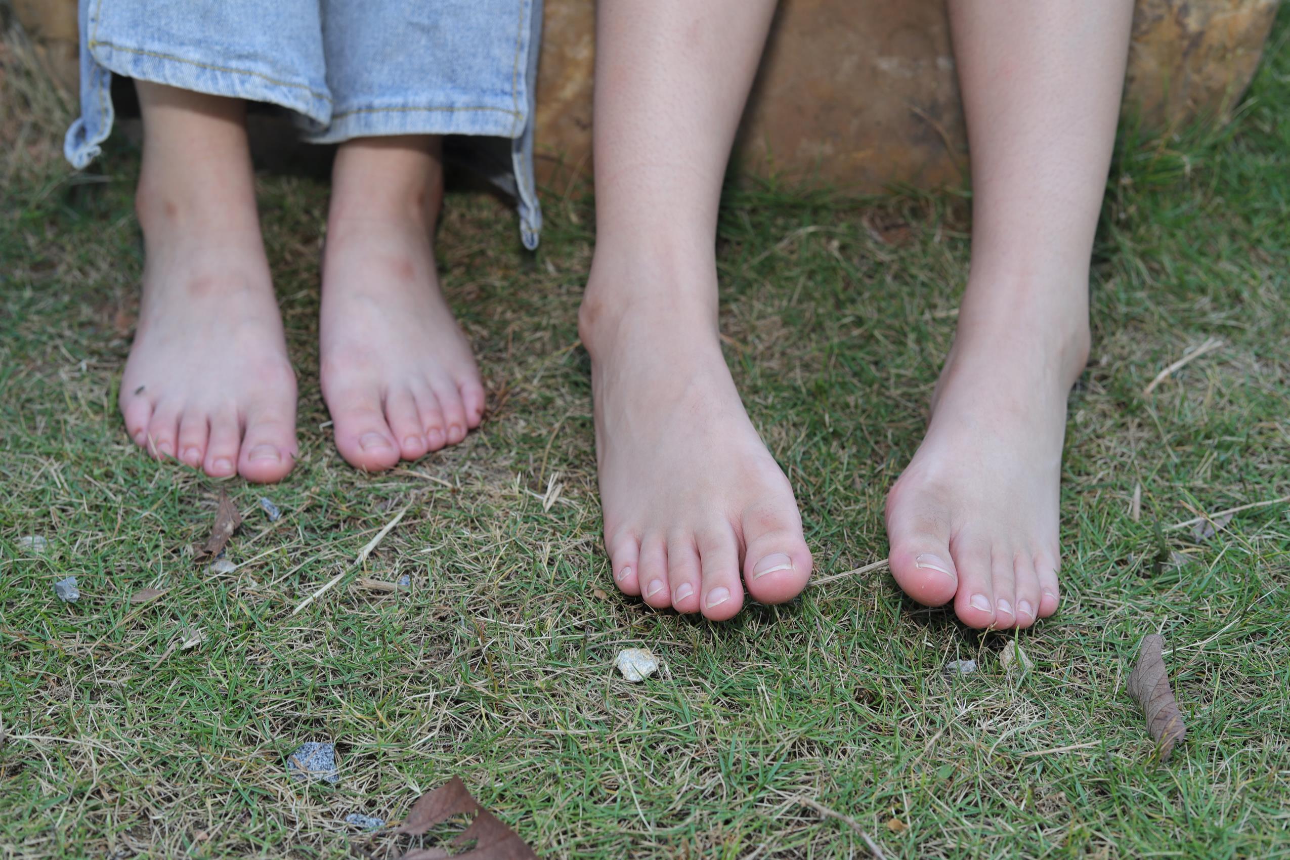 图片[83]-Pary摄影 NO.063 诗诗与小然户外展示原味嫩脚丫[100P] – 速更版-美库