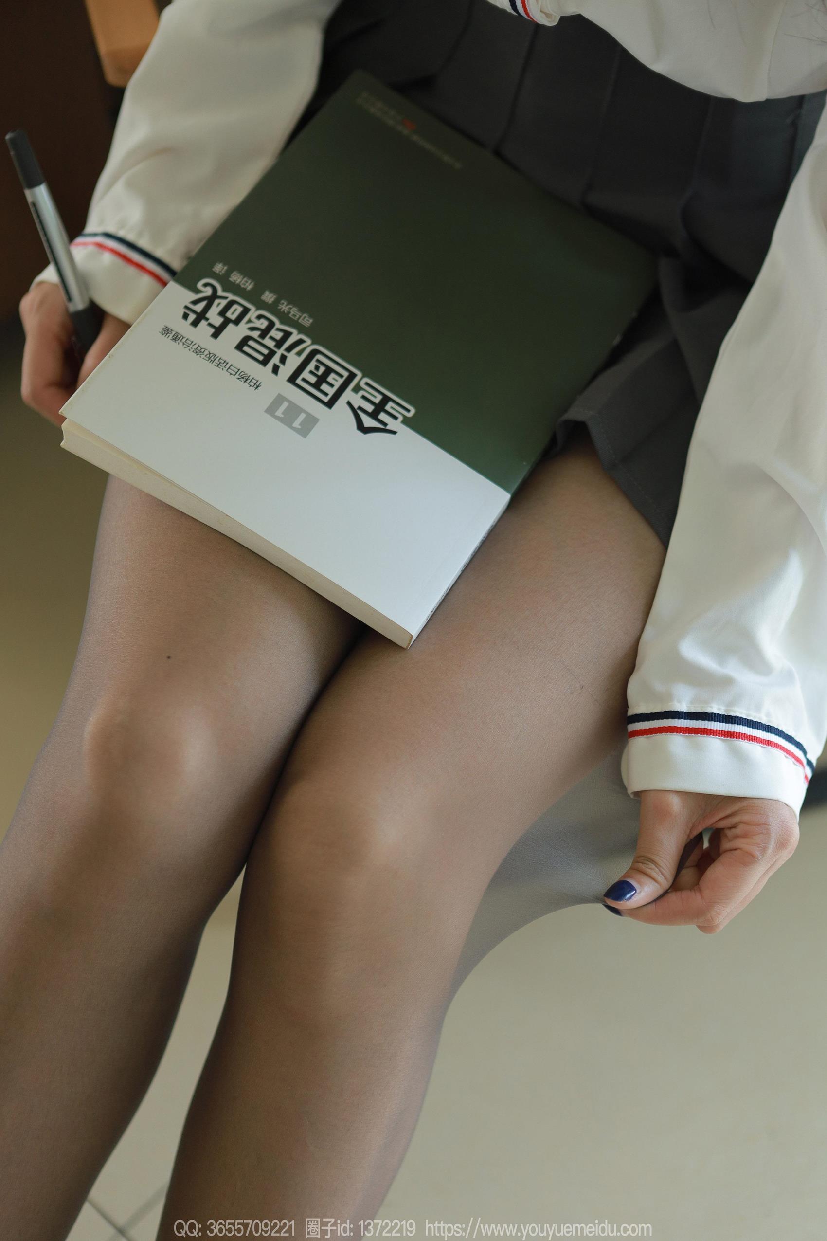 图片[44]-[IESS异思趣向] 2023.10.05 丝享家1551：婉萍《爱看书的女人》[84P] – 速更版-美库