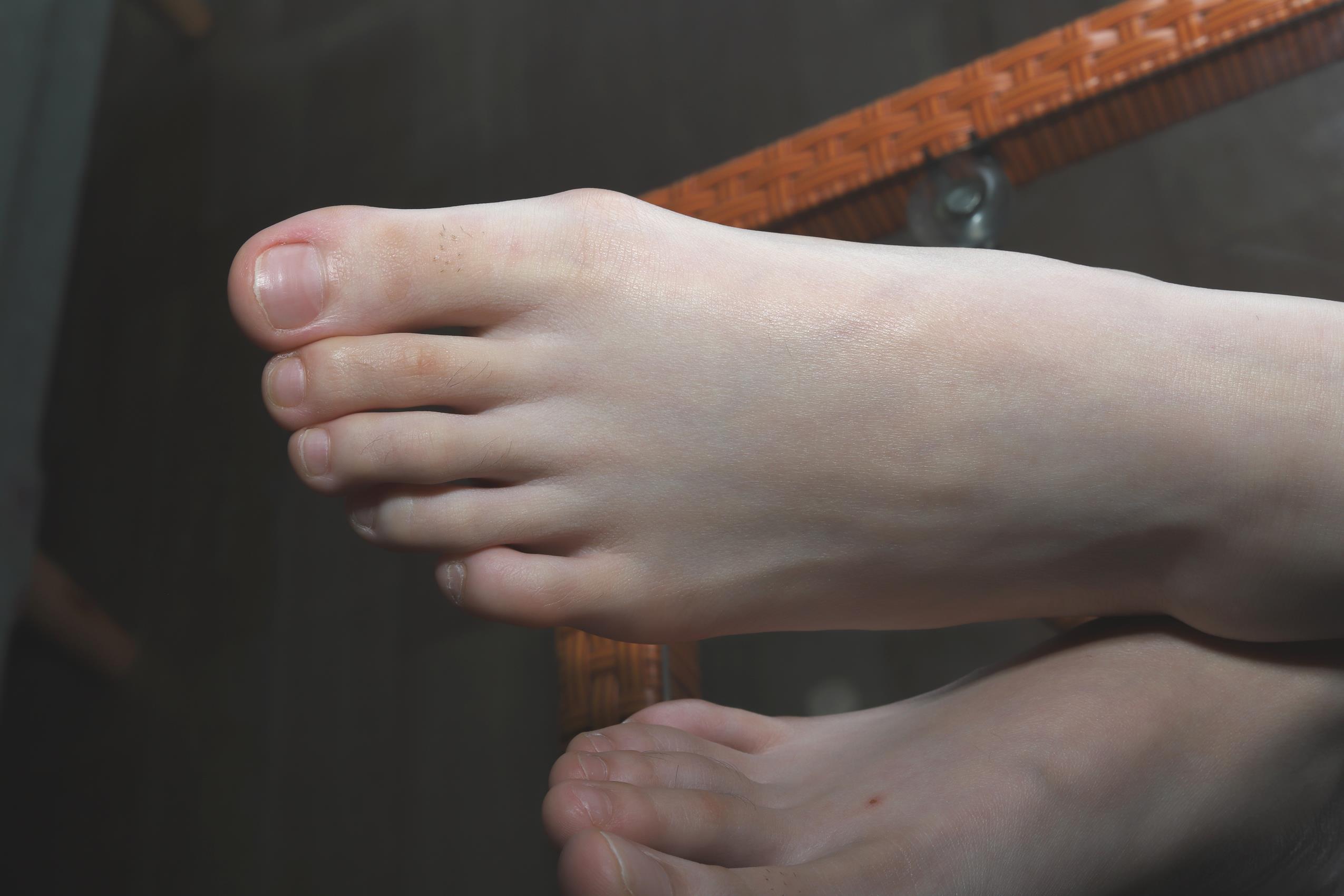 图片[39]-Pary摄影 NO.064 珊珊实习期再次展示39码修长大白脚[150P] – 速更版-美库